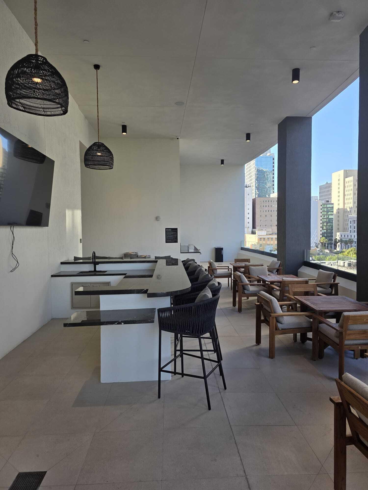 225 N Miami #804 Miami, FL 33128