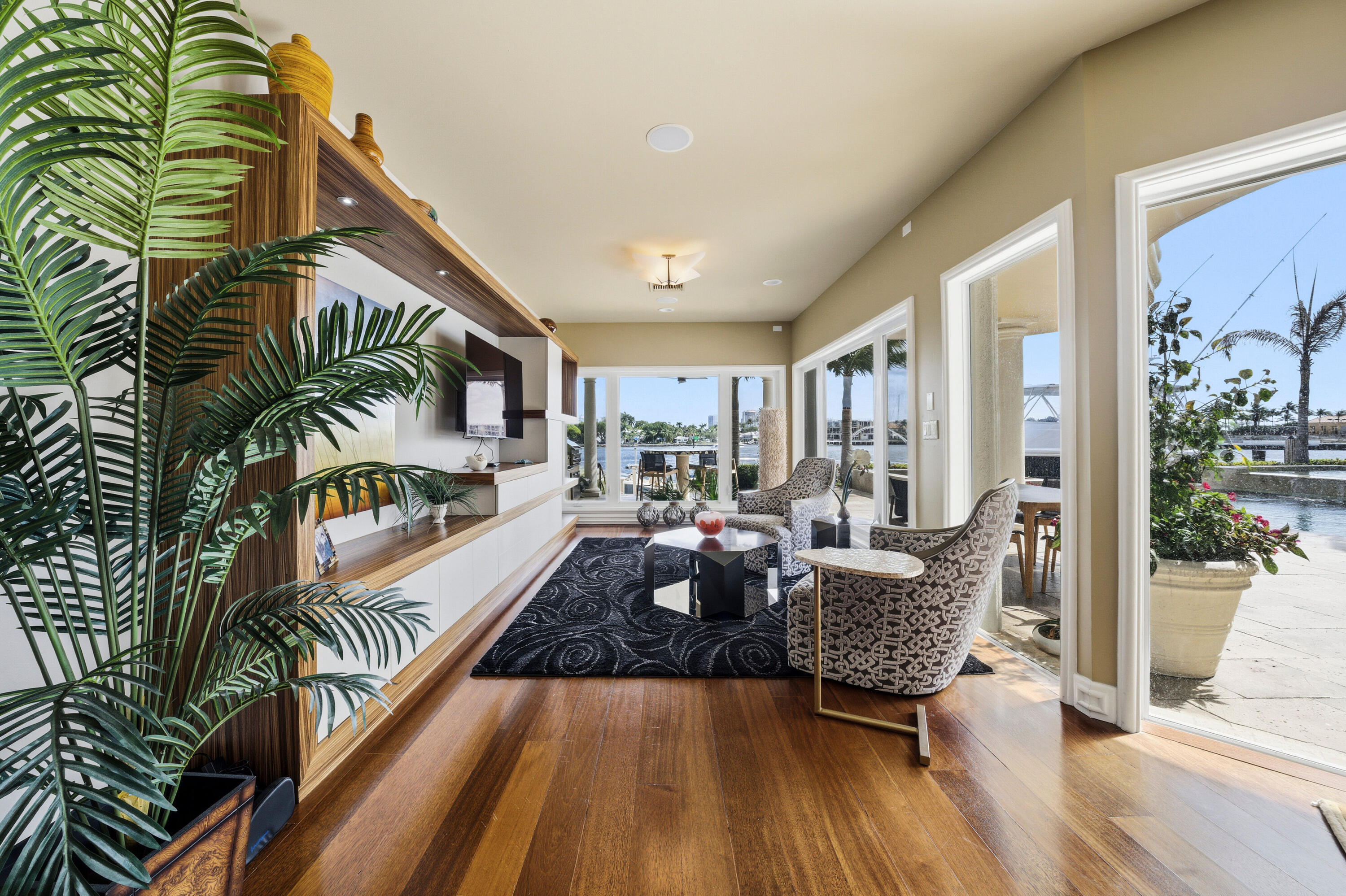 3 Isla Bahia Fort Lauderdale, FL 33316