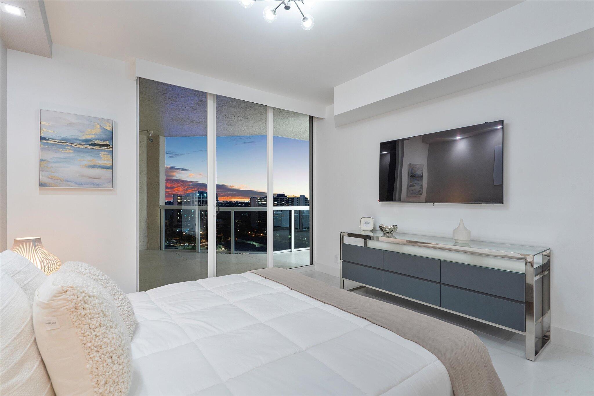 3100 N Ocean #1501 Fort Lauderdale, FL 33308