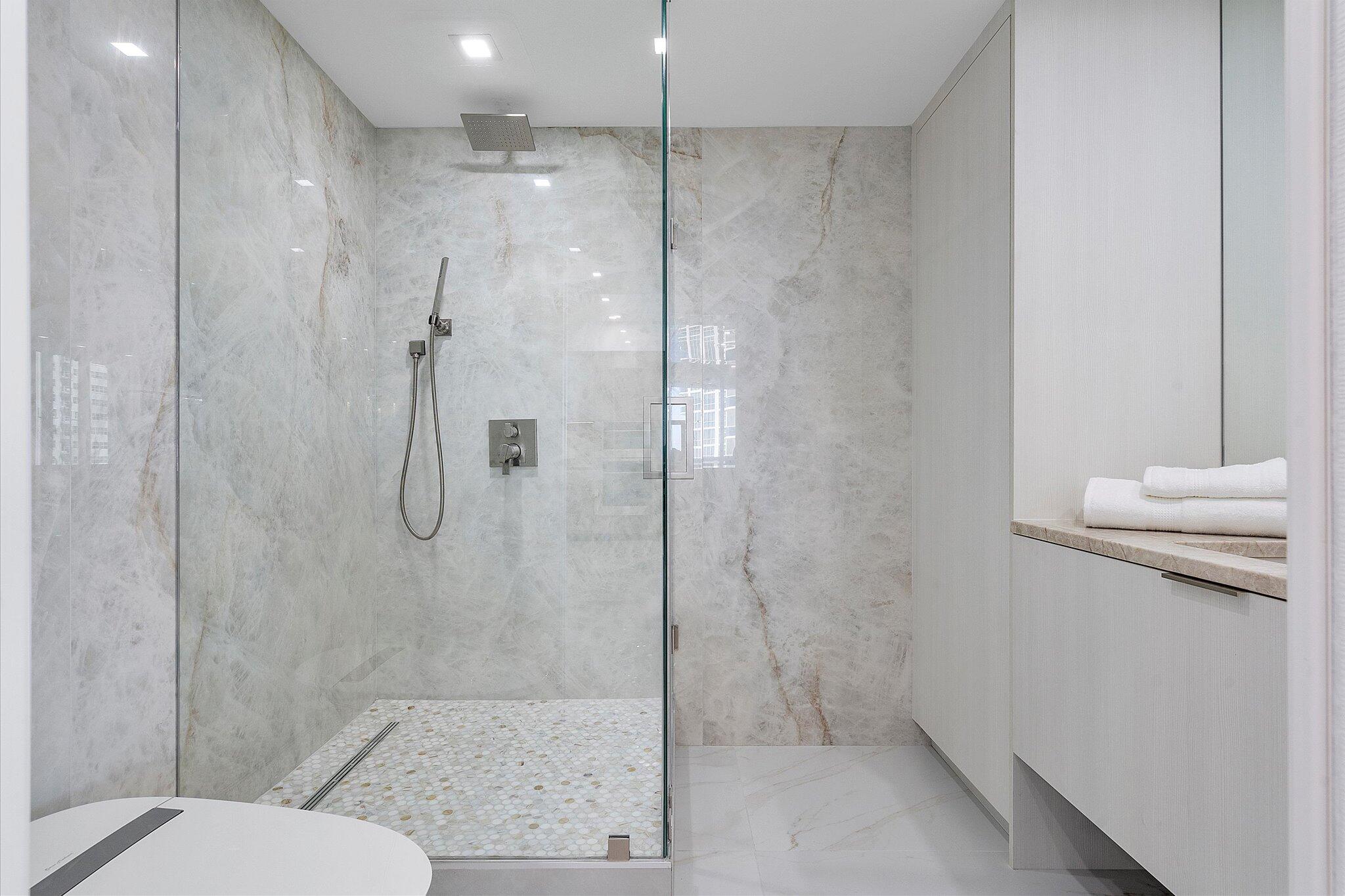 3100 N Ocean #1501 Fort Lauderdale, FL 33308