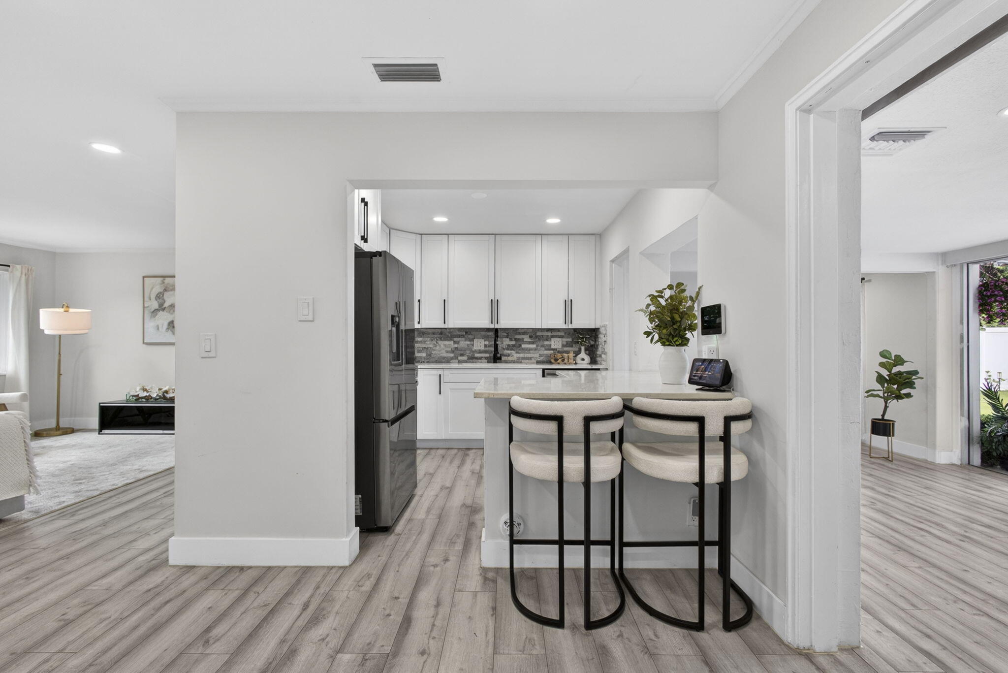 326 Alhambra West Palm Beach, FL 33405