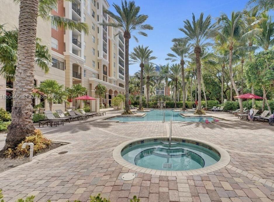image Porto Bellagio Condo17