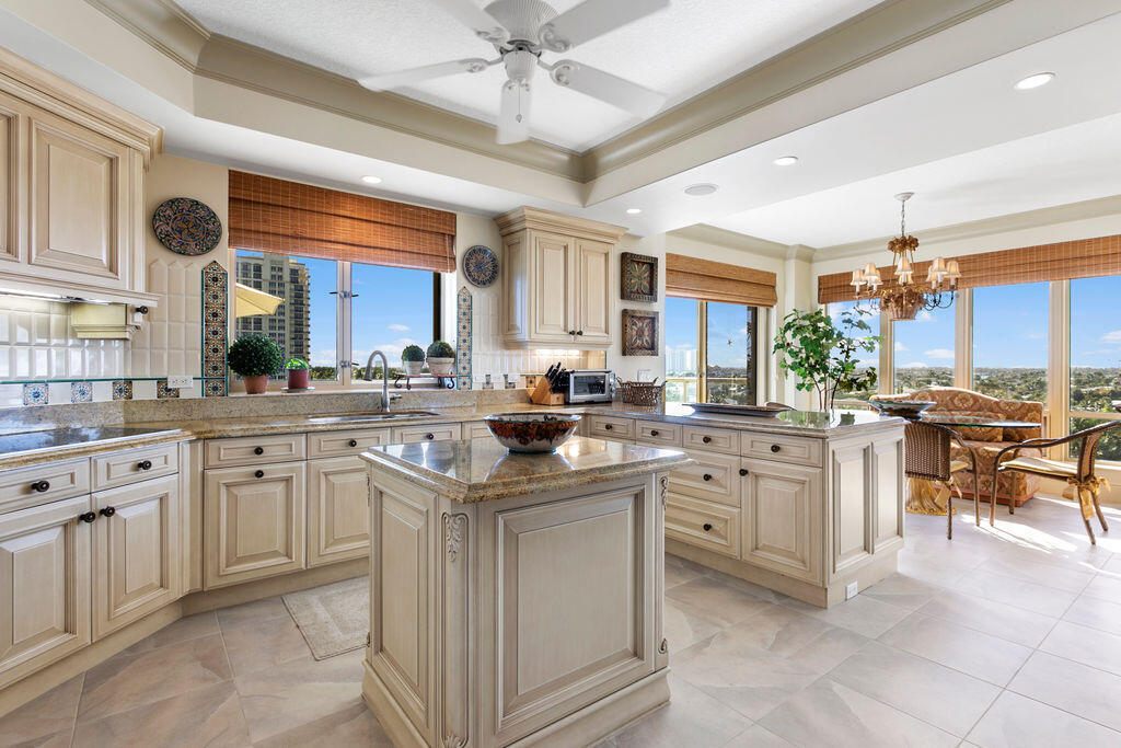 3920 N Ocean #6A Singer Island, FL 33404