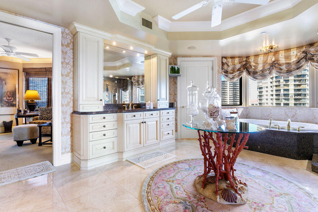 3920 N Ocean #6A Singer Island, FL 33404