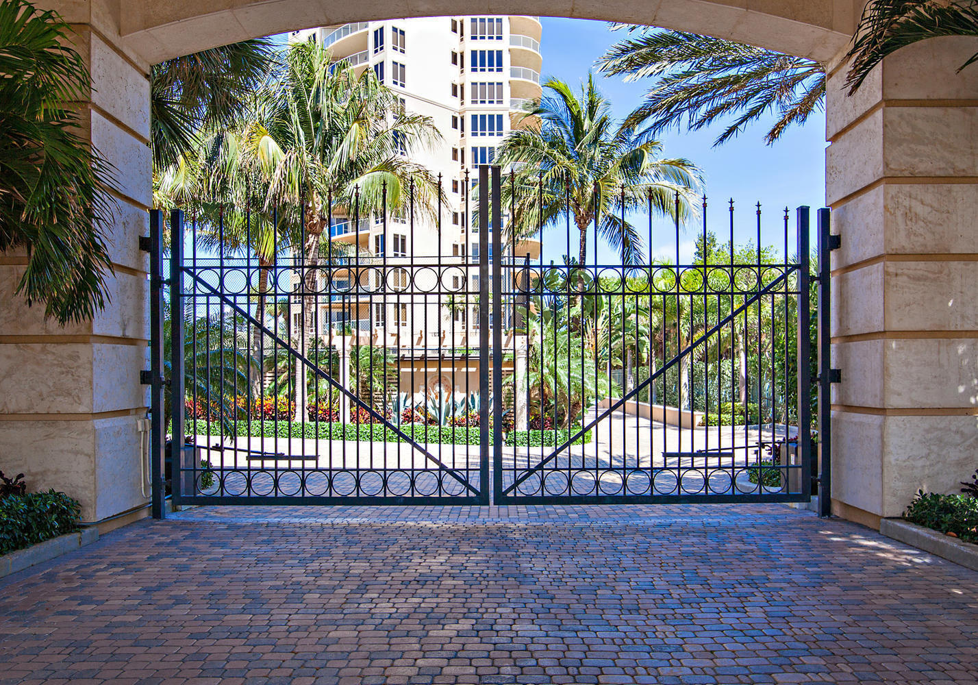 3920 N Ocean #6A Singer Island, FL 33404