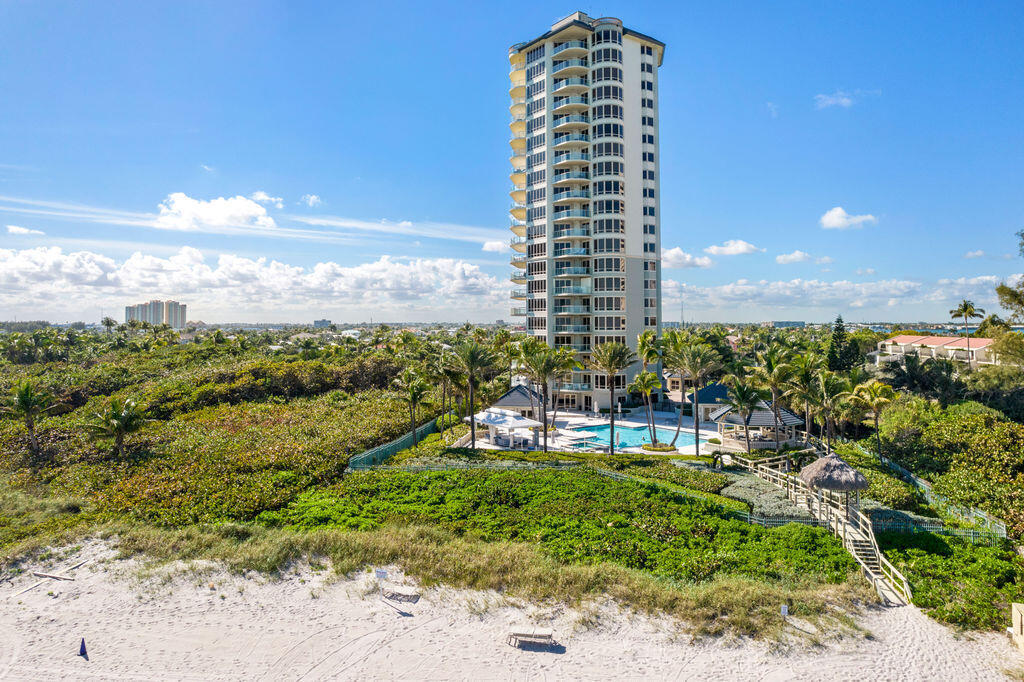 3920 N Ocean #6A Singer Island, FL 33404