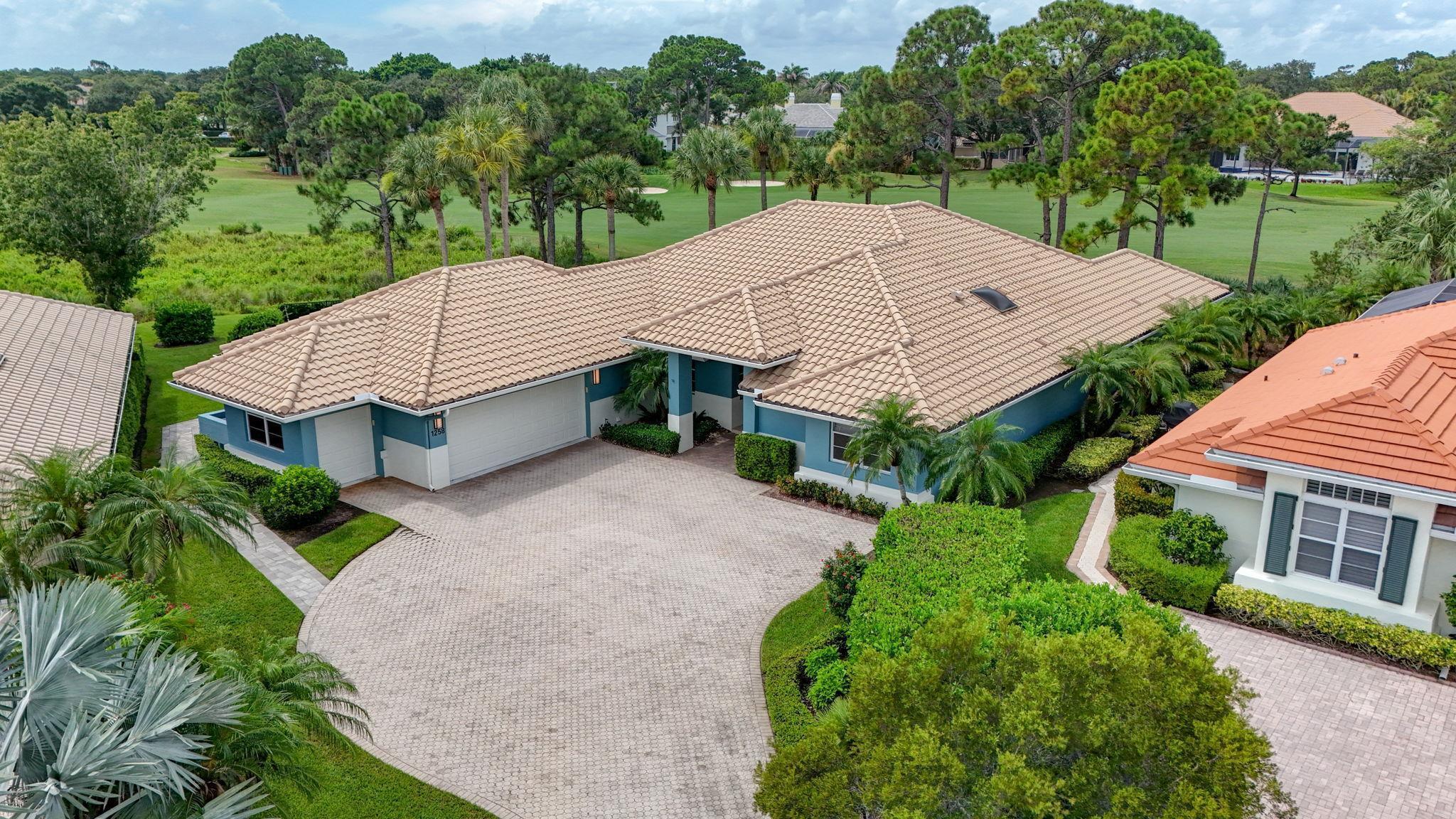 1258 SE Brewster Stuart, FL 34997