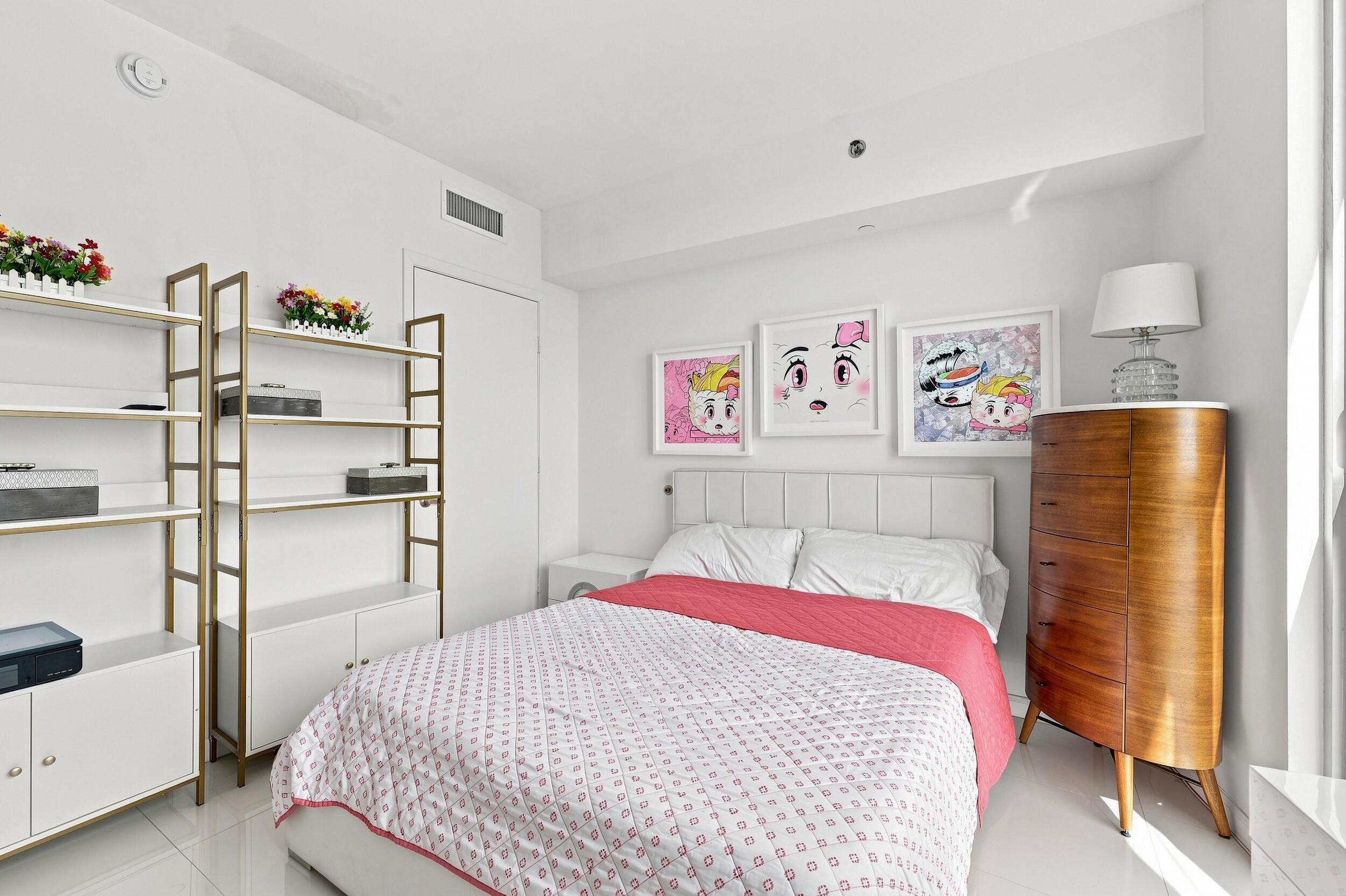 465 Brickell #5102 Miami, FL 33131