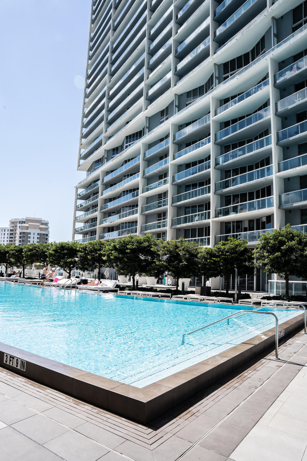 465 Brickell #5102 Miami, FL 33131