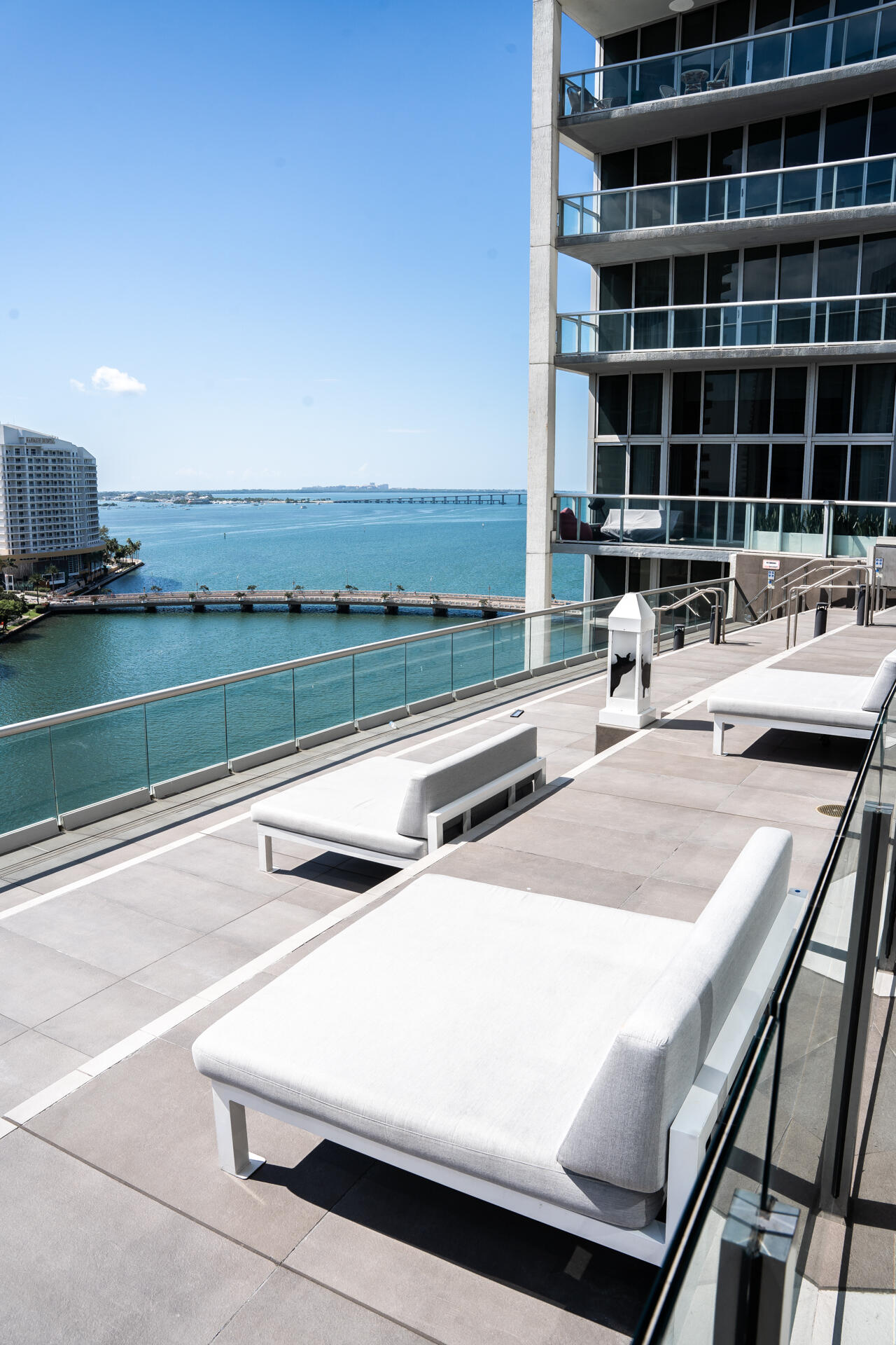 465 Brickell #5102 Miami, FL 33131