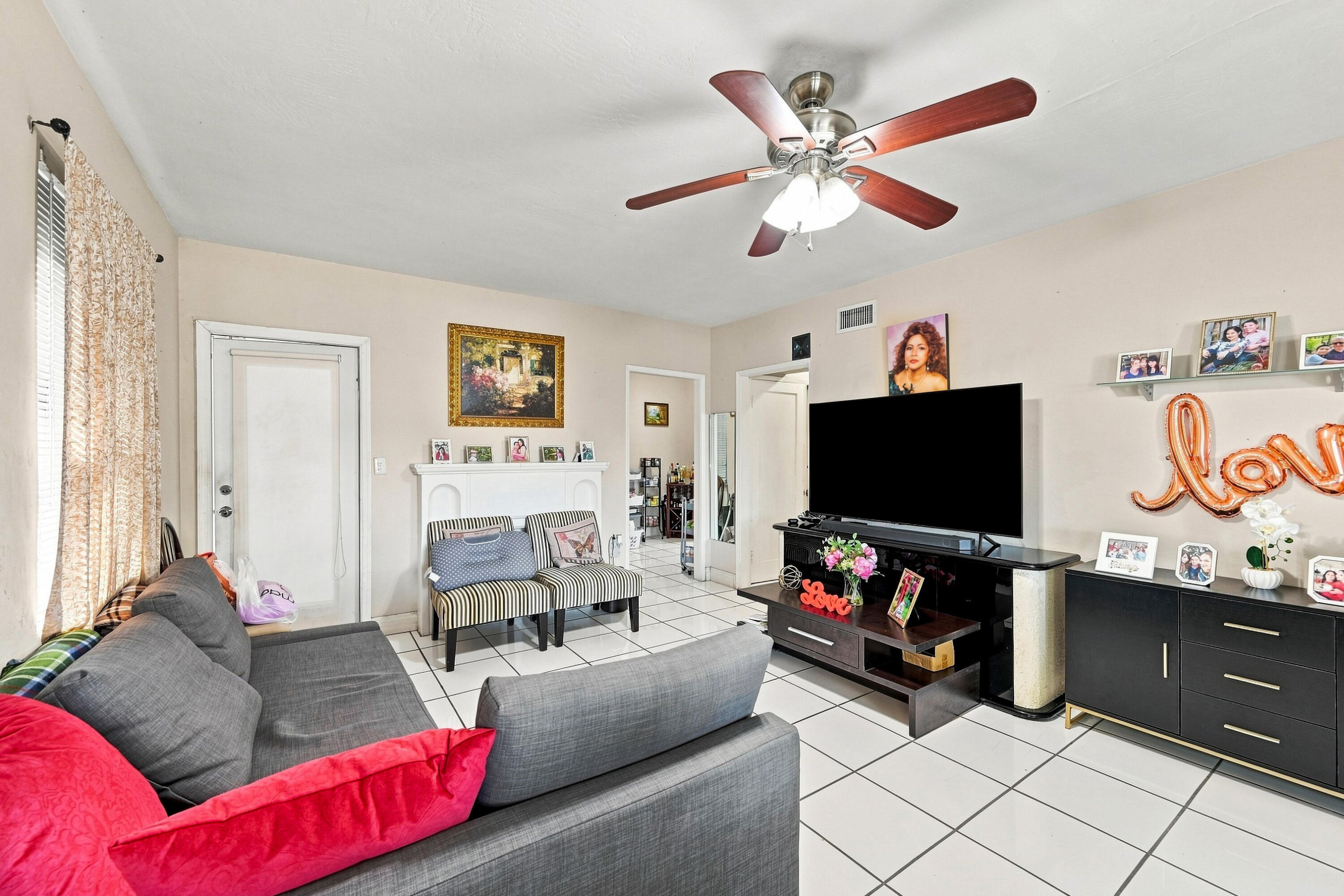 1170 71st Miami Beach, FL 33141