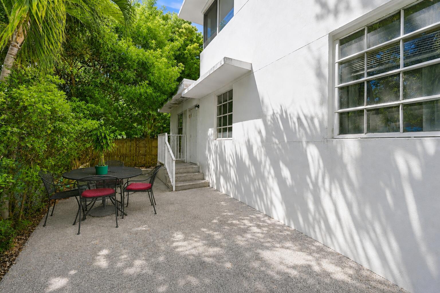1170 71st Miami Beach, FL 33141
