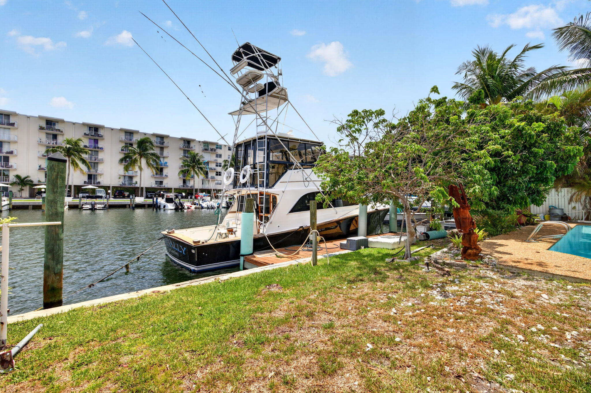 1636 SE 14th Fort Lauderdale, FL 33316