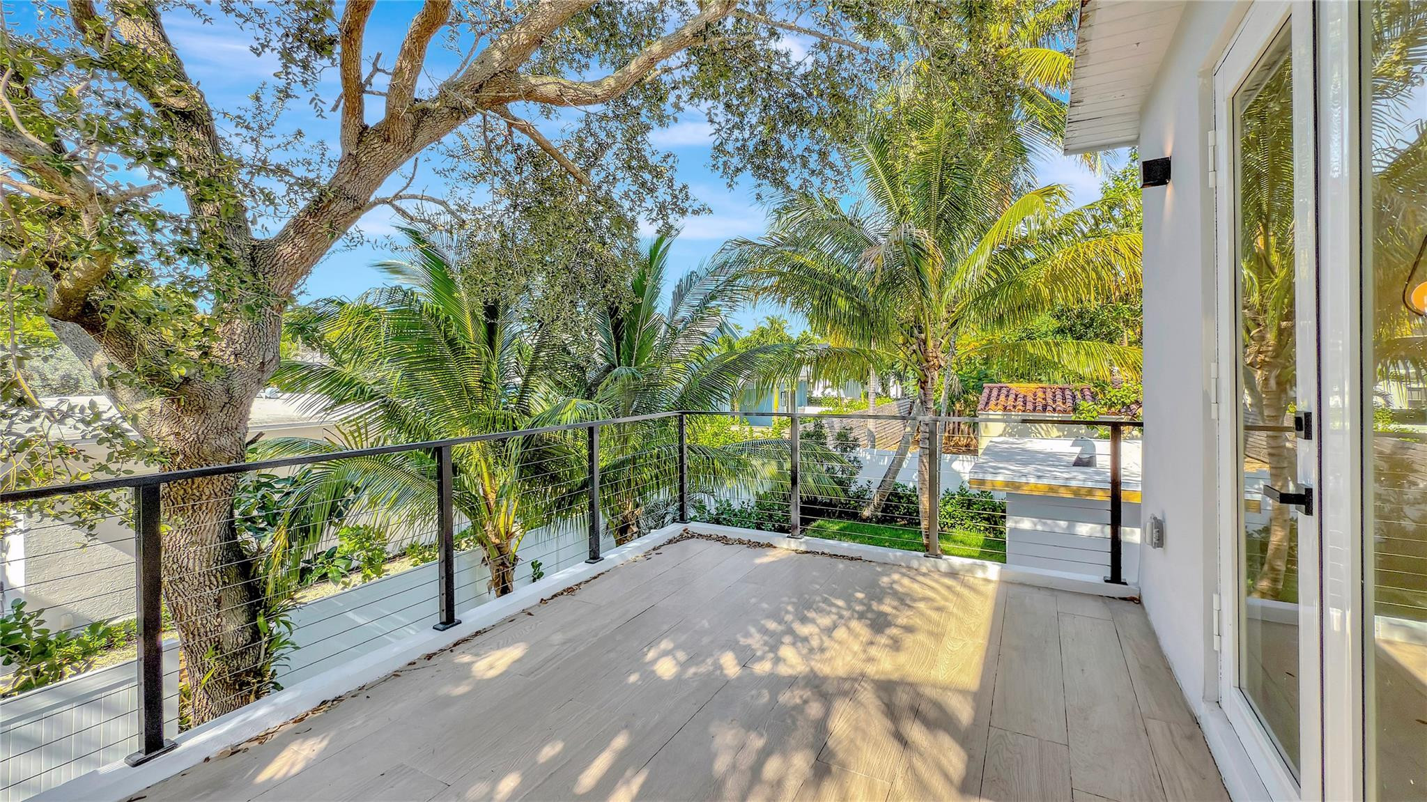 729 NE 17th Ter Fort Lauderdale, FL 33304