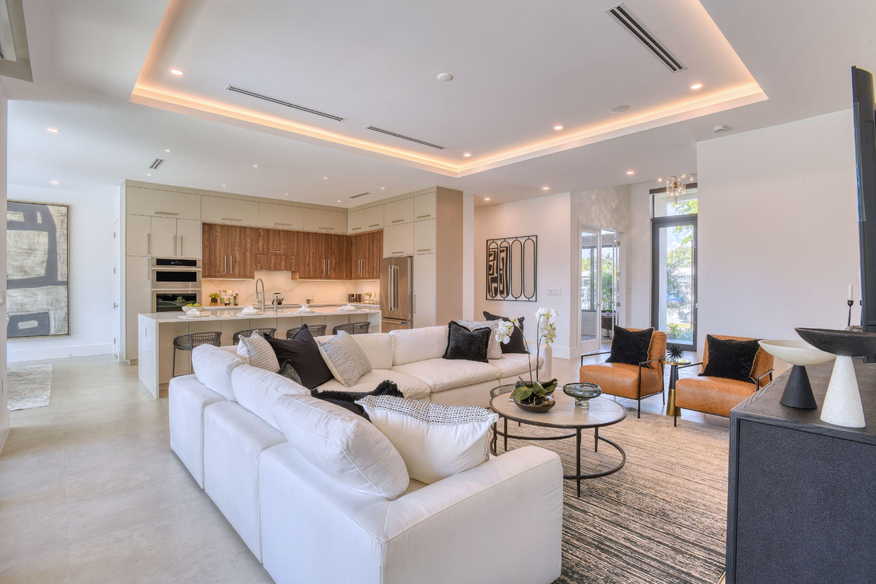 5950 NE 21st Cir Fort Lauderdale, FL 33308
