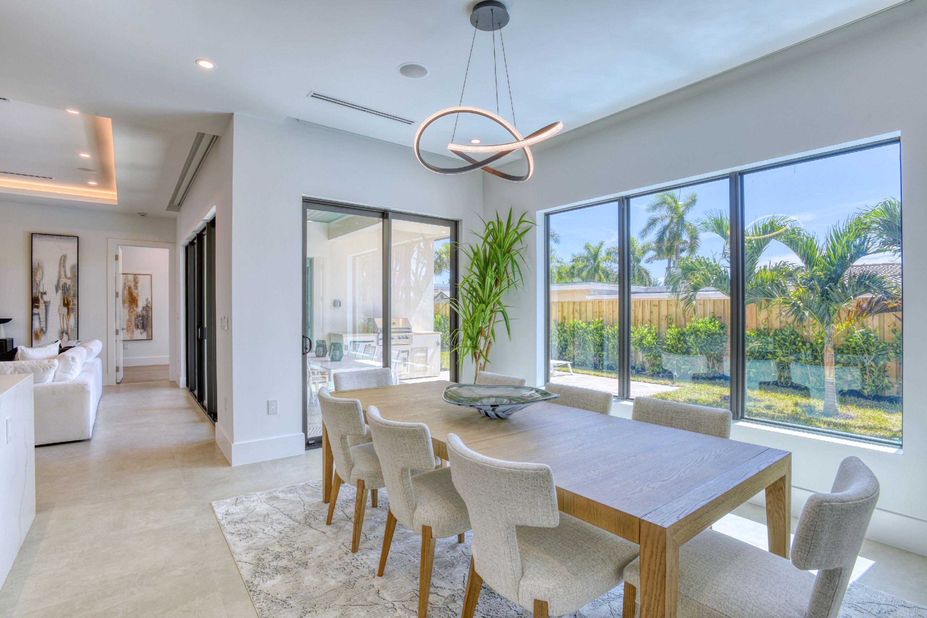 5950 NE 21st Cir Fort Lauderdale, FL 33308