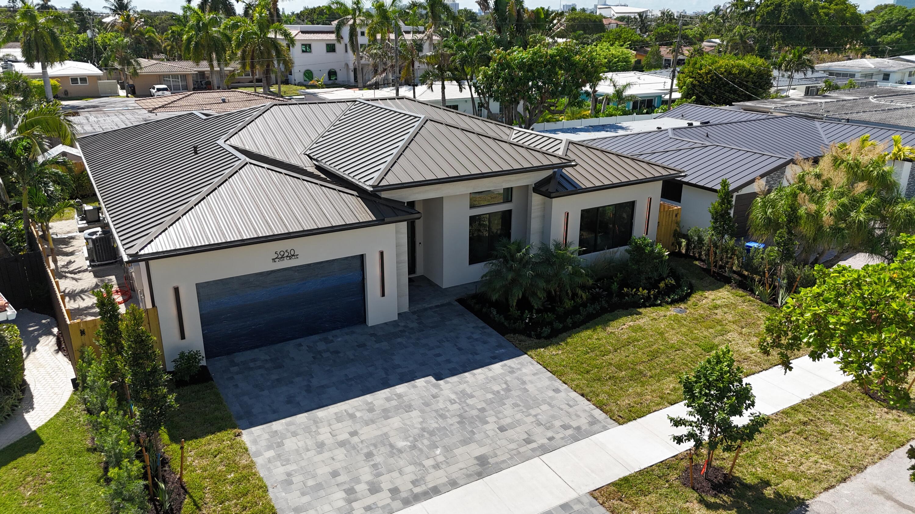 5950 NE 21st Cir Fort Lauderdale, FL 33308