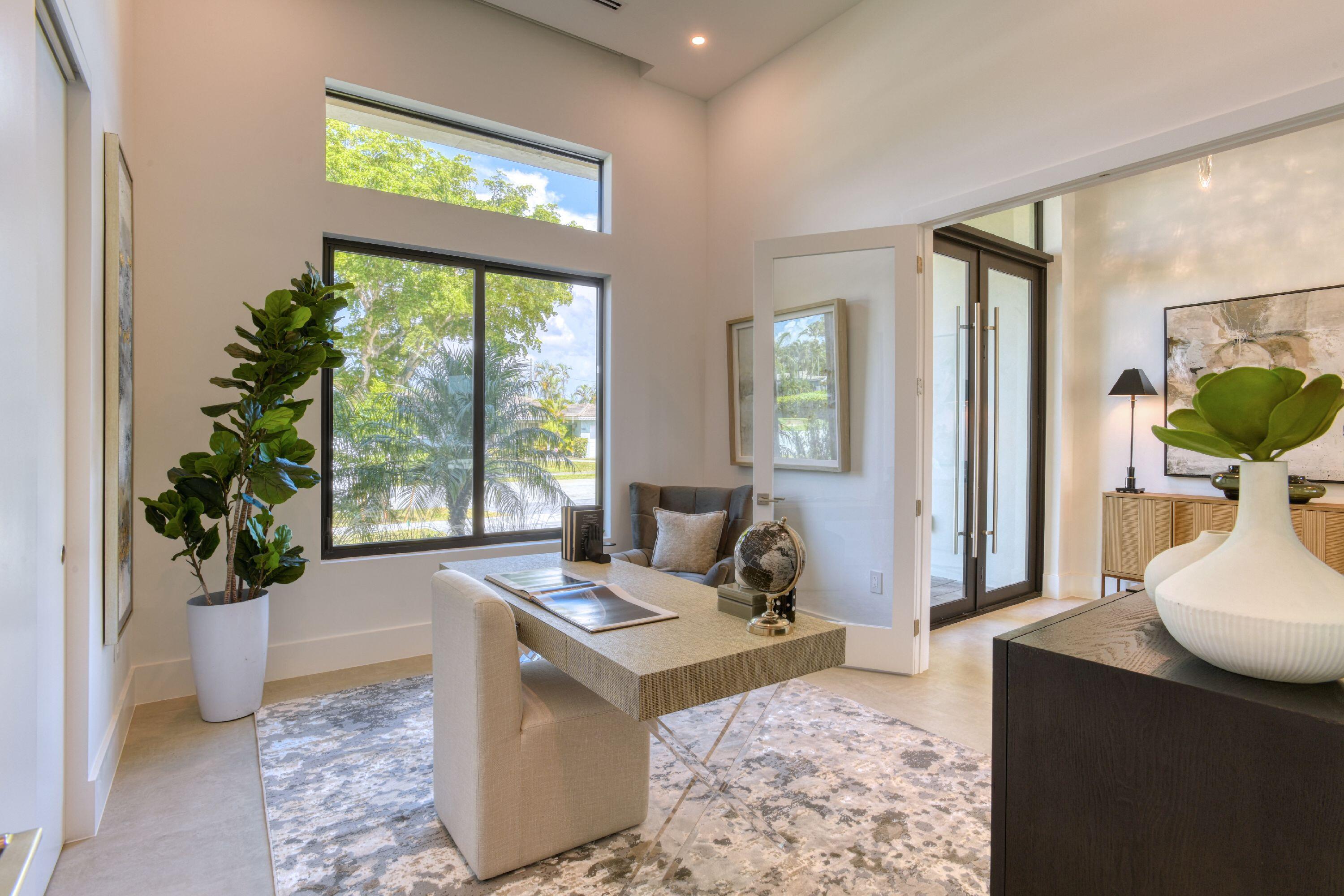5950 NE 21st Cir Fort Lauderdale, FL 33308