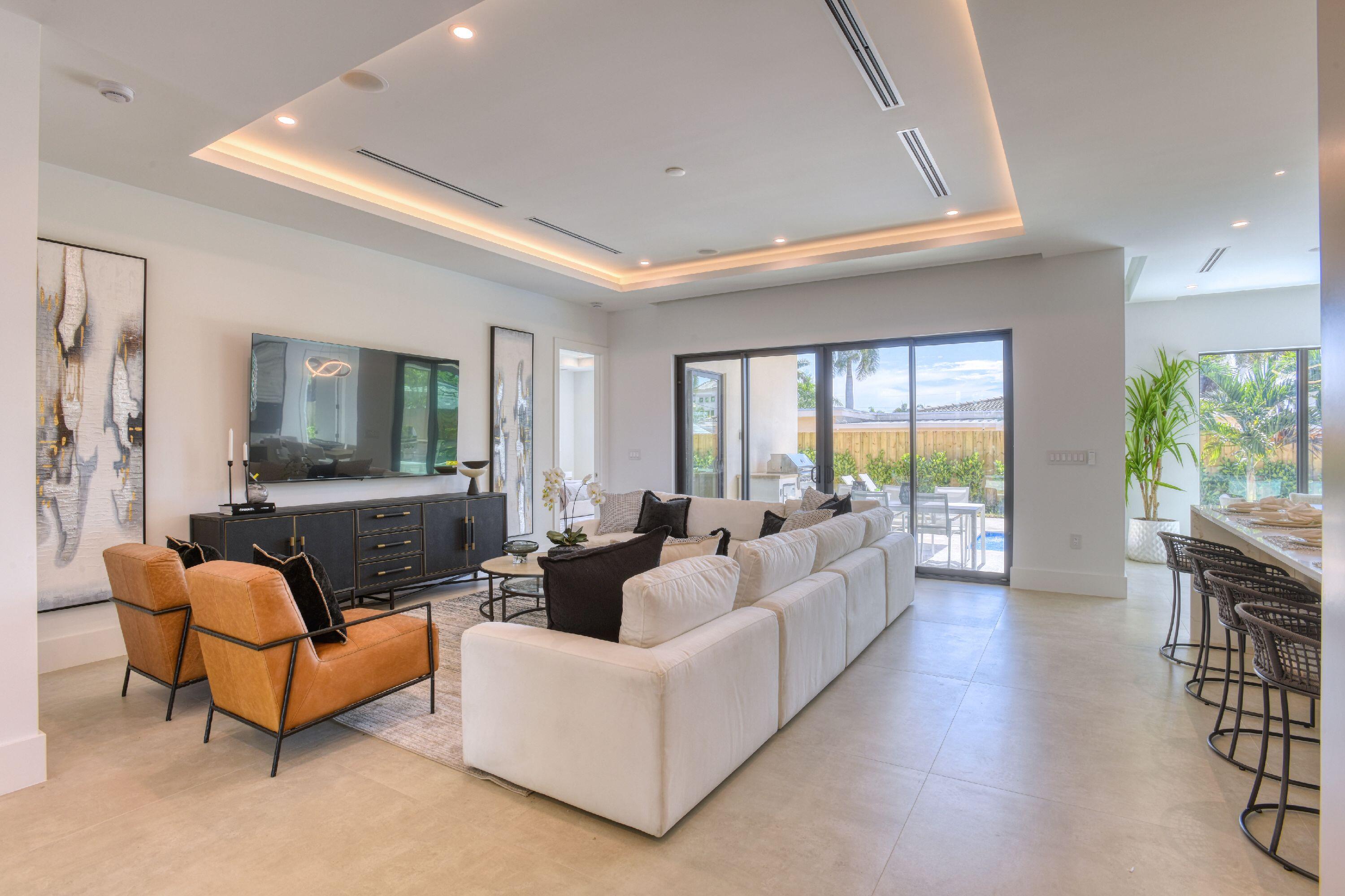 5950 NE 21st Cir Fort Lauderdale, FL 33308