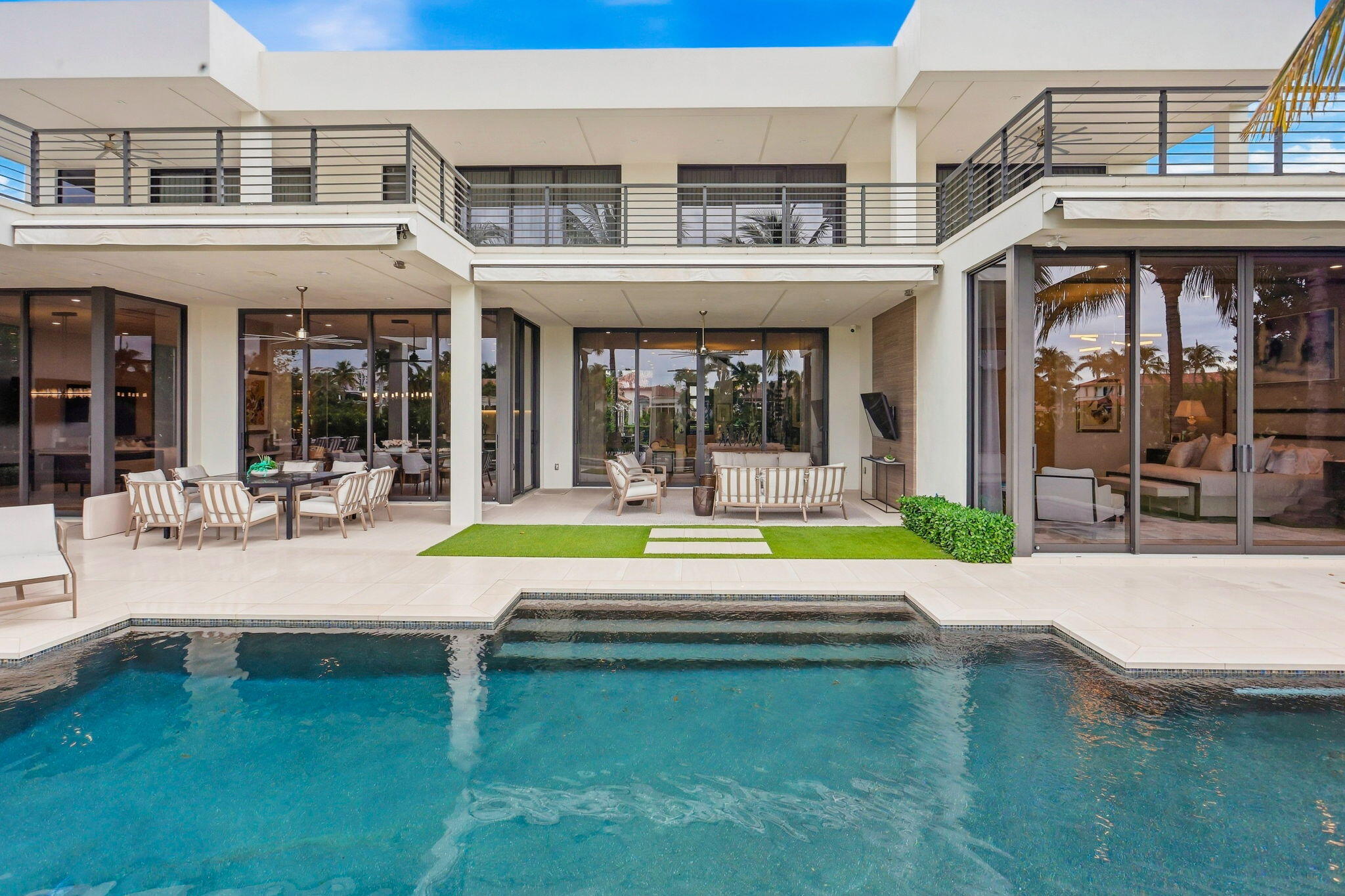 1371 Royal Palm Way Boca Raton, FL 33432