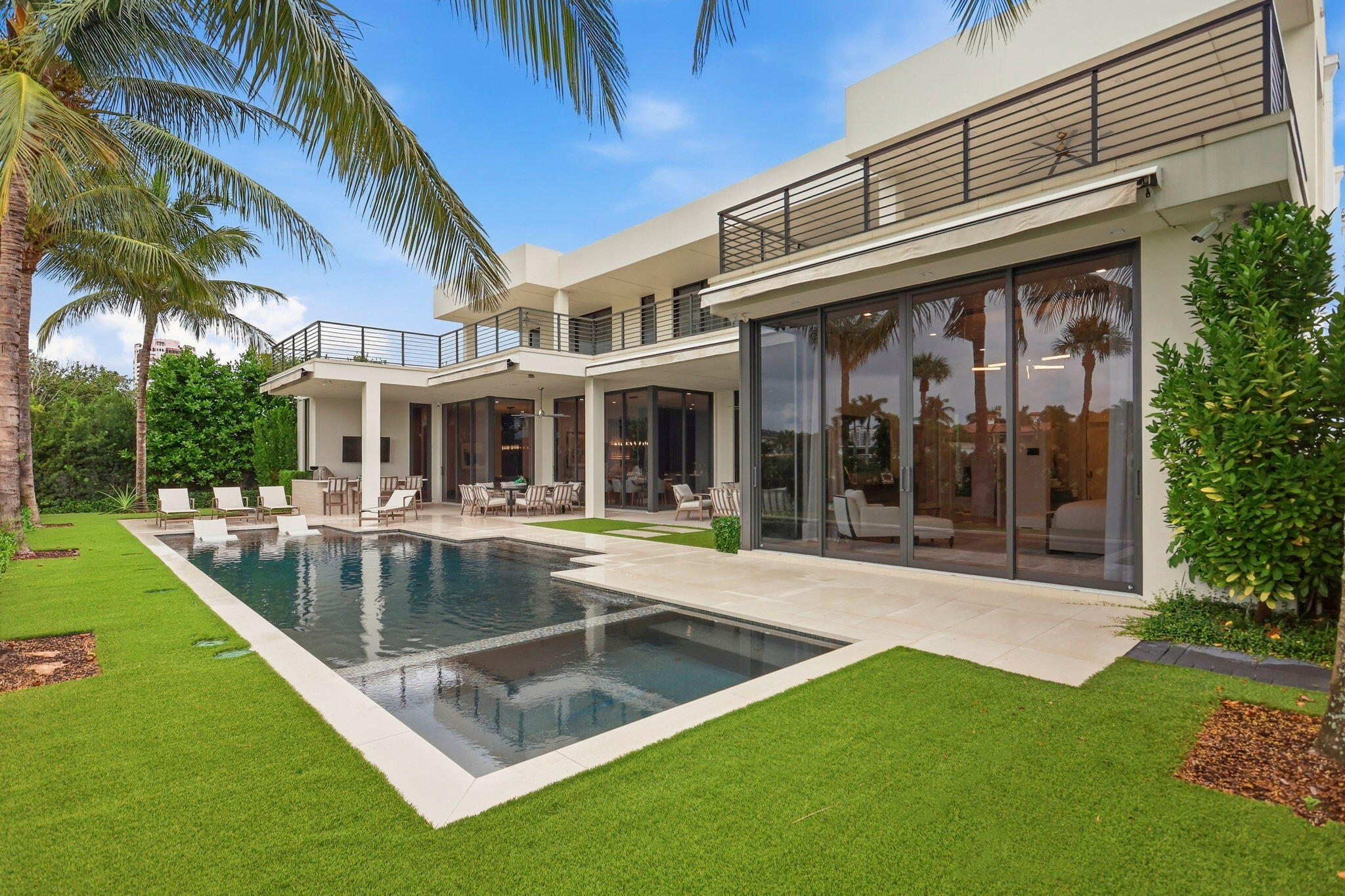 1371 Royal Palm Way Boca Raton, FL 33432