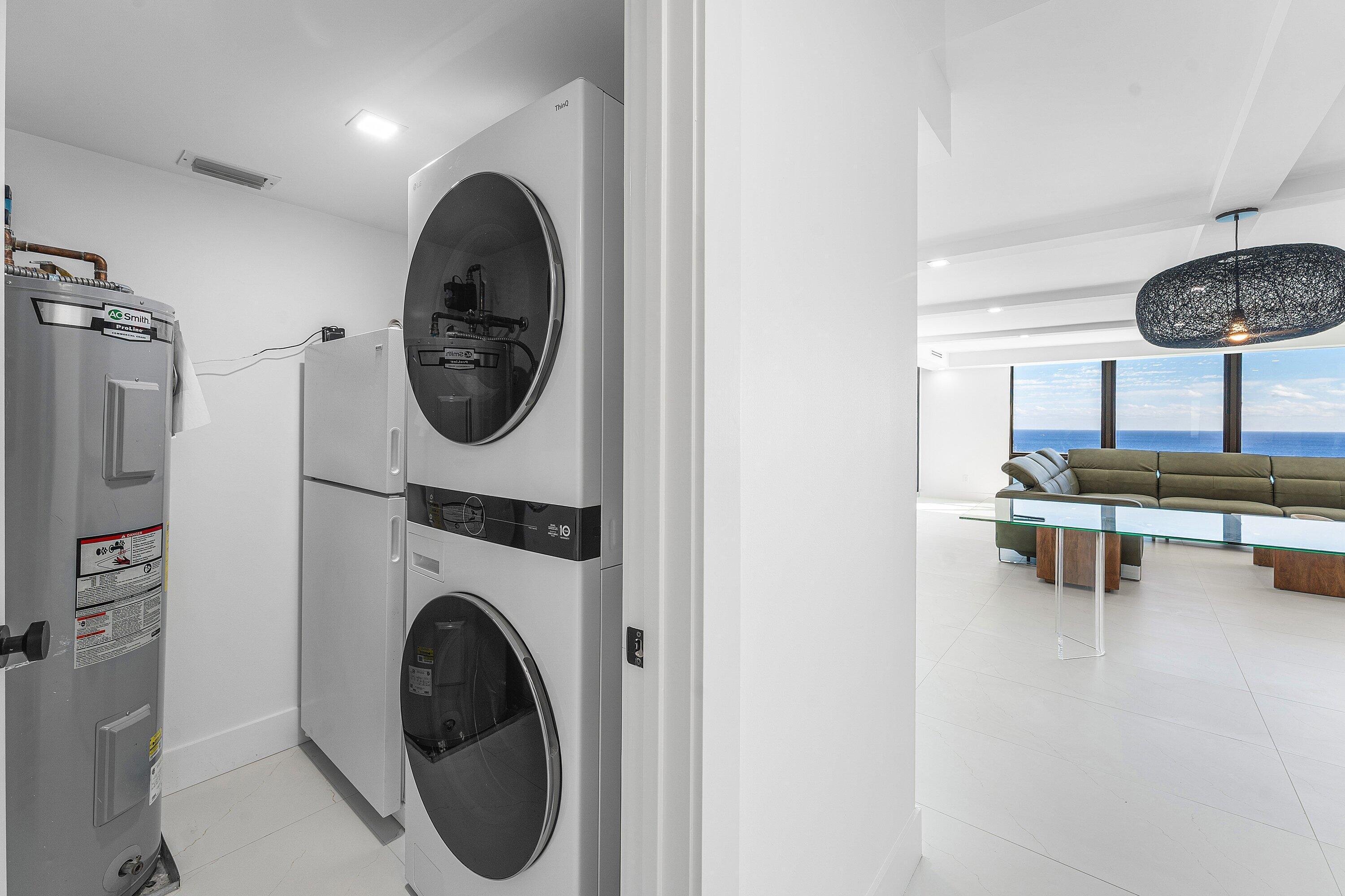 5380 N Ocean Dr #19D Riviera Beach, FL 33404