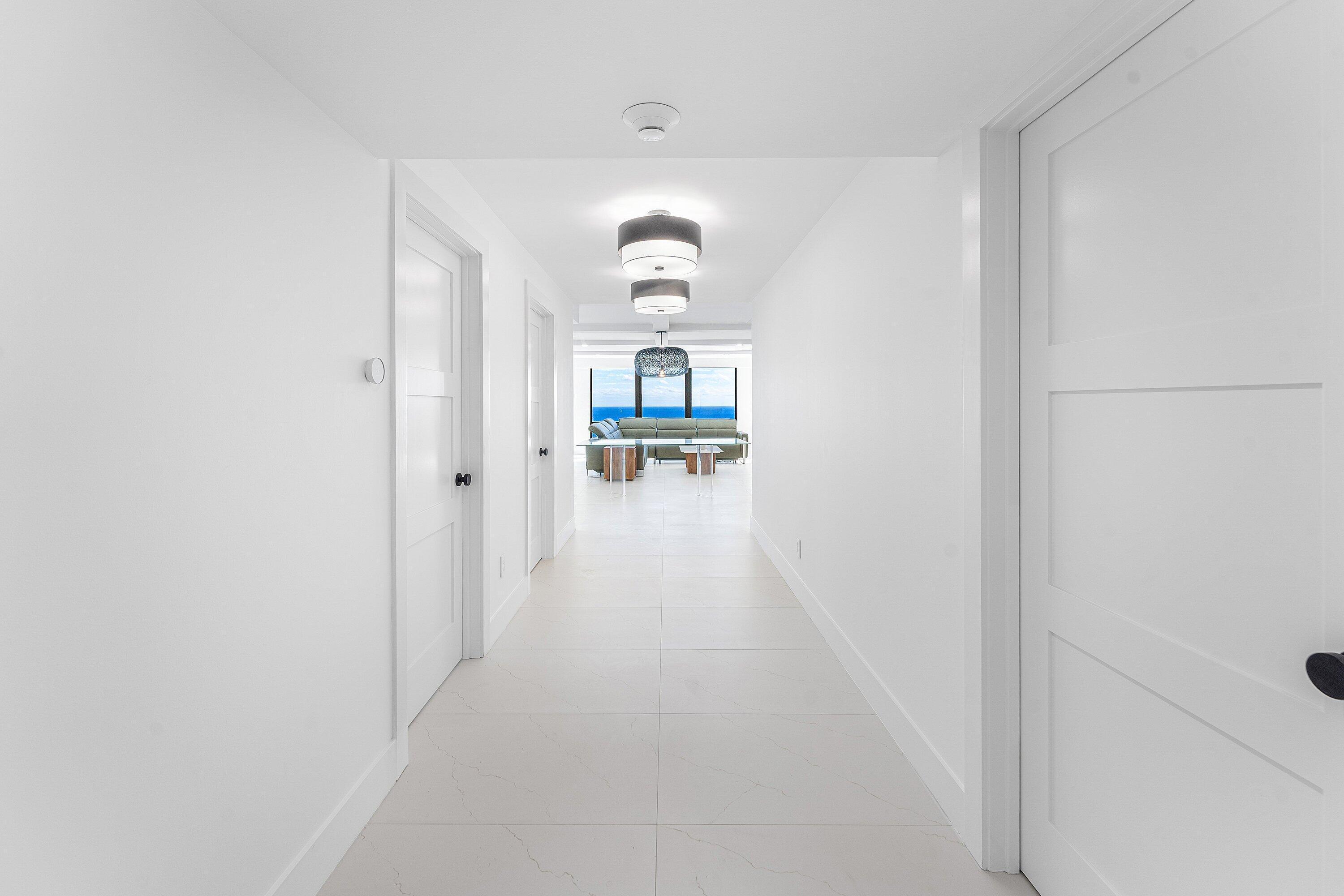 5380 N Ocean Dr #19D Riviera Beach, FL 33404