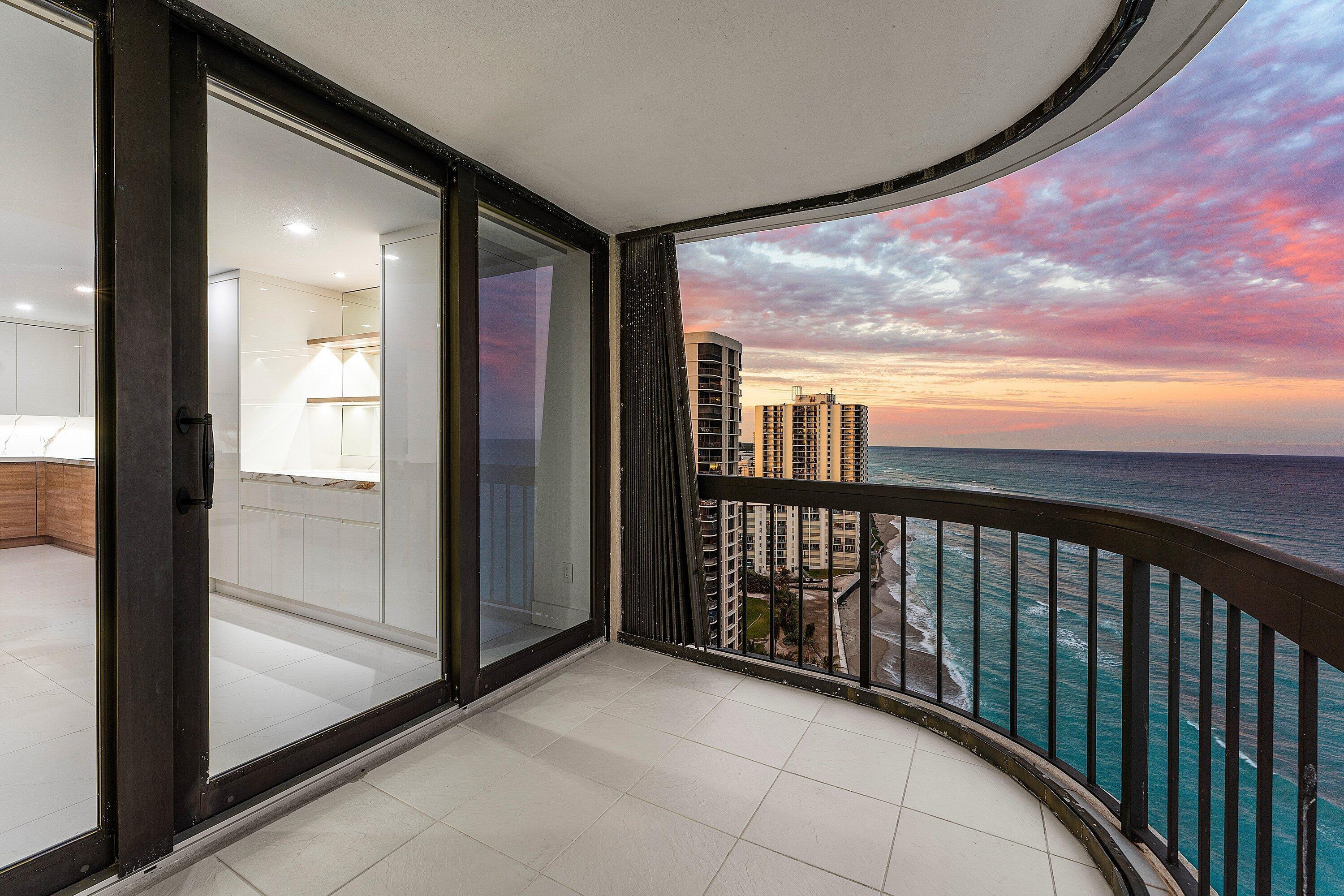5380 N Ocean Dr #19D Riviera Beach, FL 33404