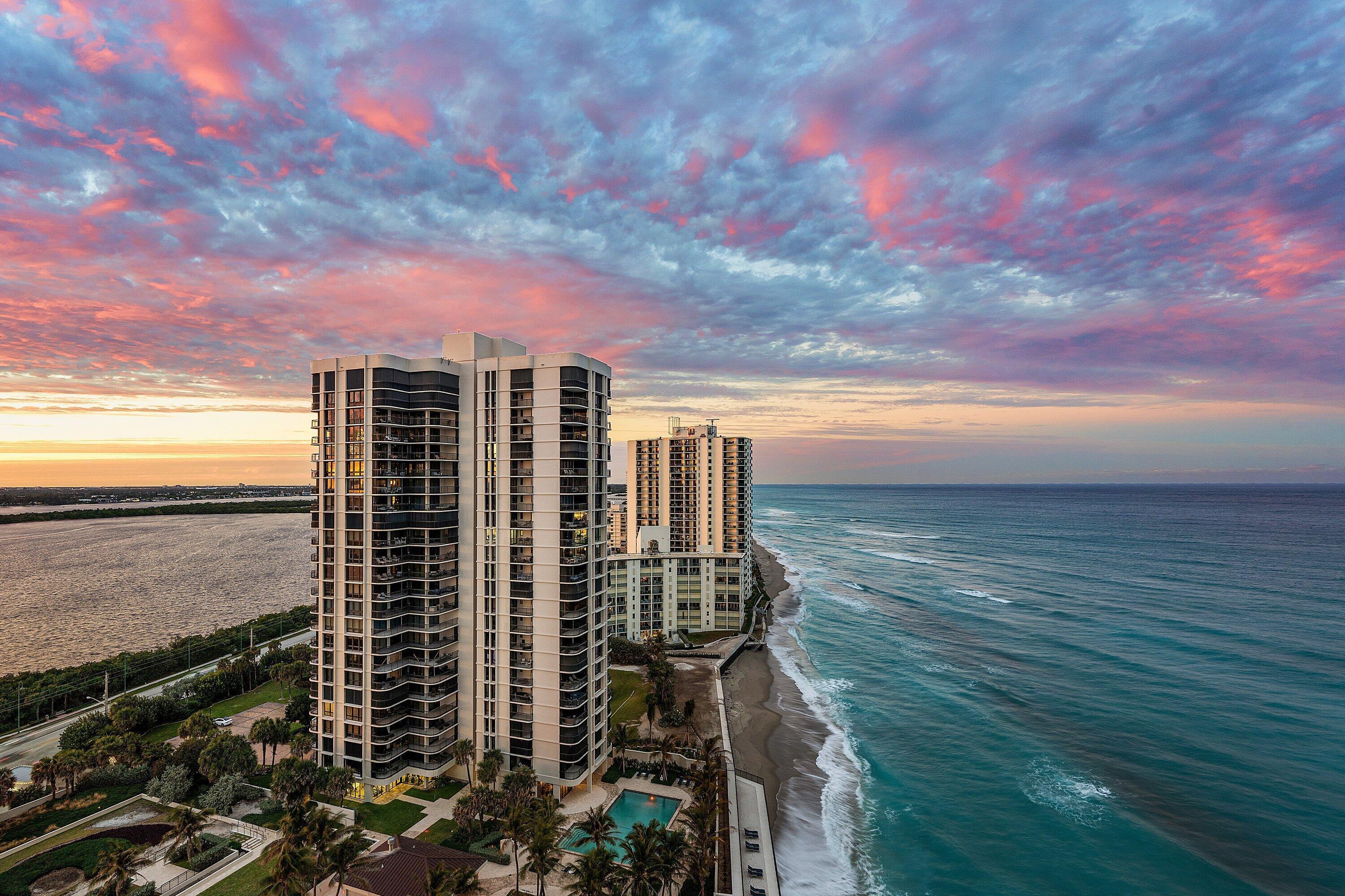 5380 N Ocean Dr #19D Riviera Beach, FL 33404