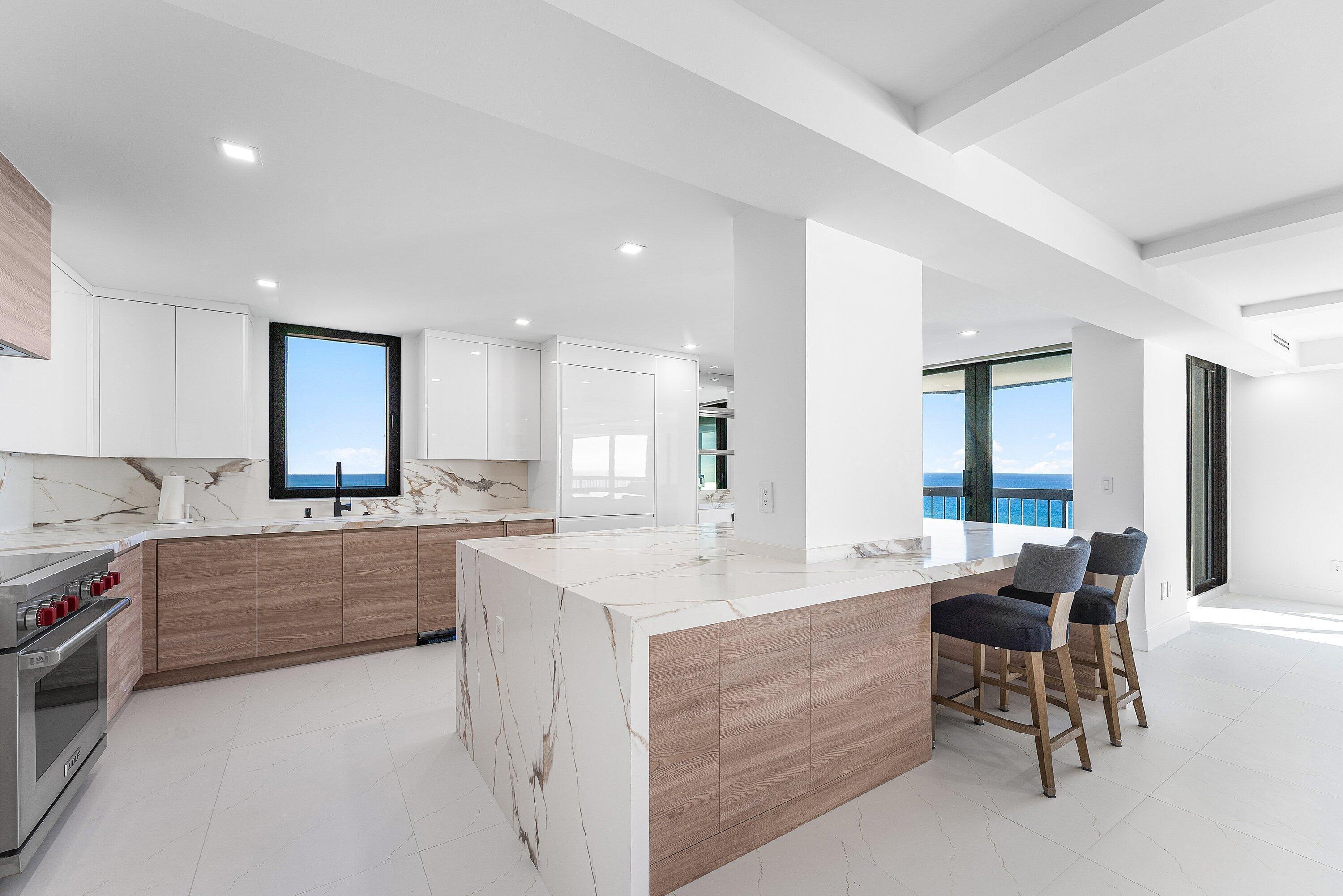 5380 N Ocean Dr #19D Riviera Beach, FL 33404