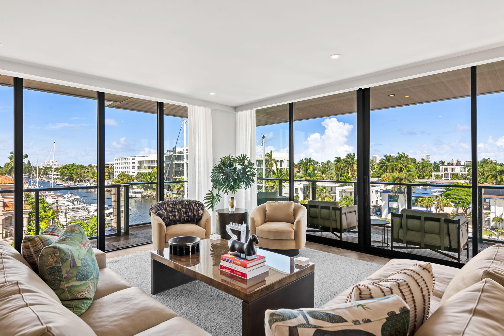 124 Hendricks Isle #PH401 Fort Lauderdale, FL 33301