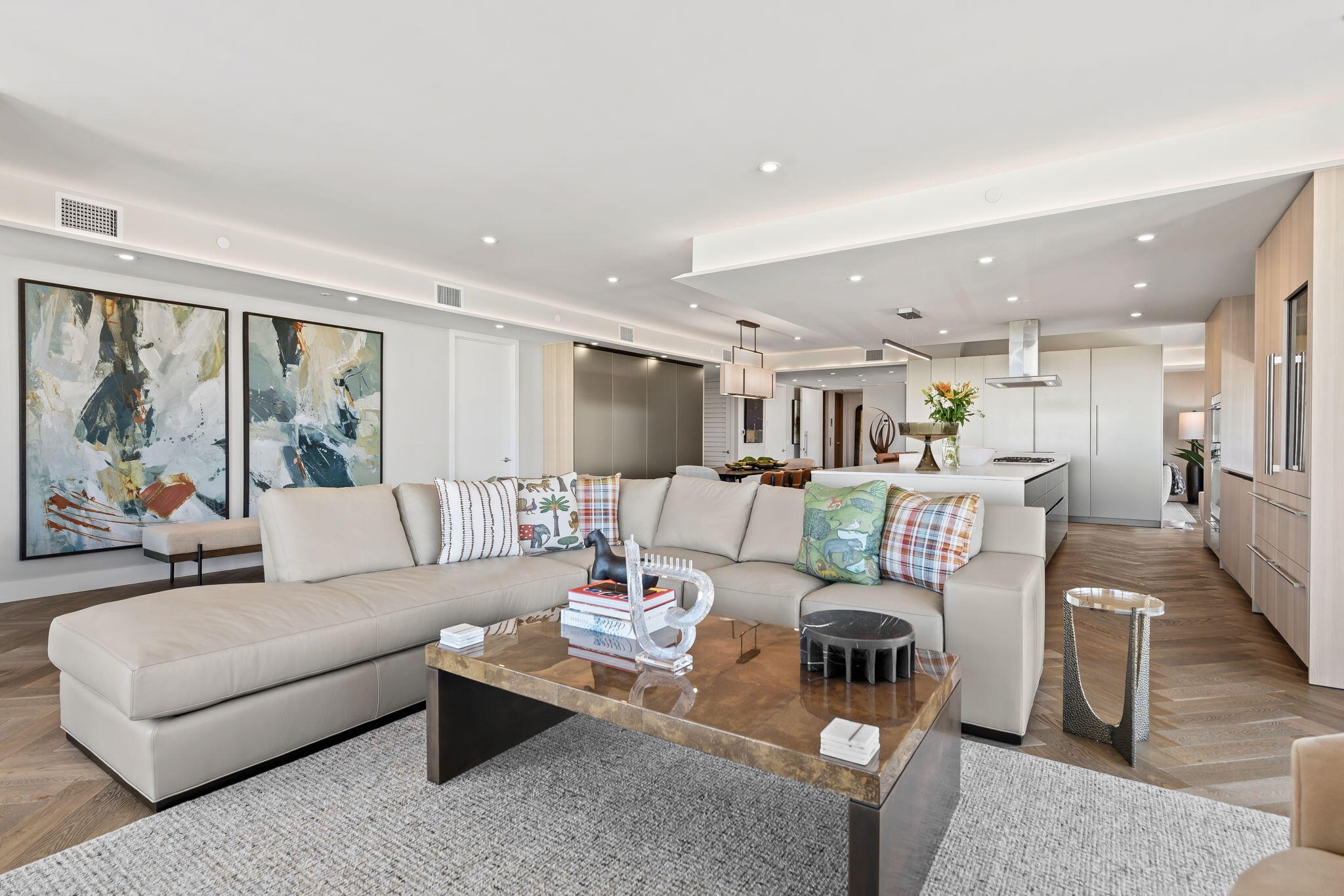 124 Hendricks Isle #PH401 Fort Lauderdale, FL 33301