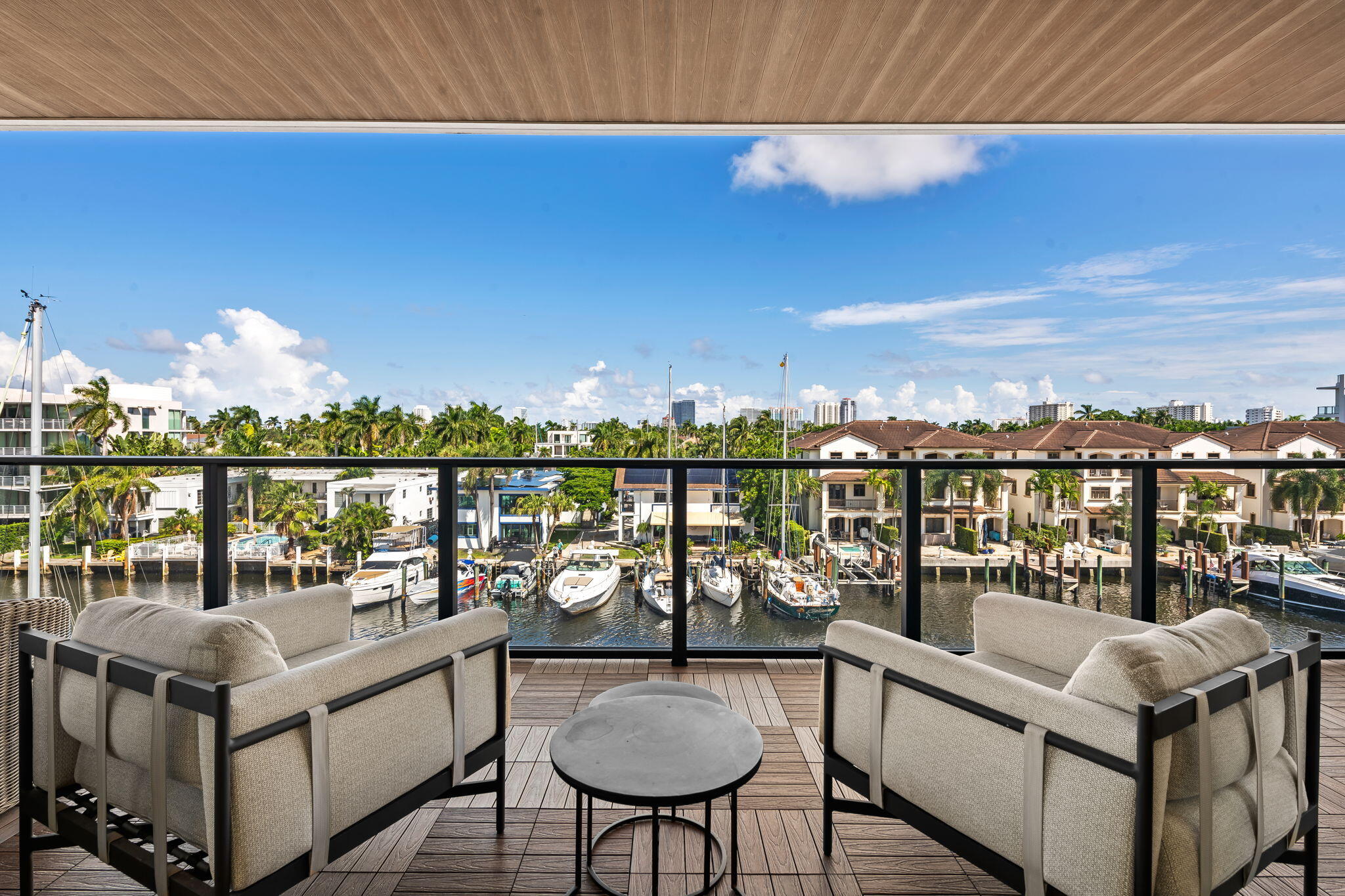 124 Hendricks Isle #PH401 Fort Lauderdale, FL 33301