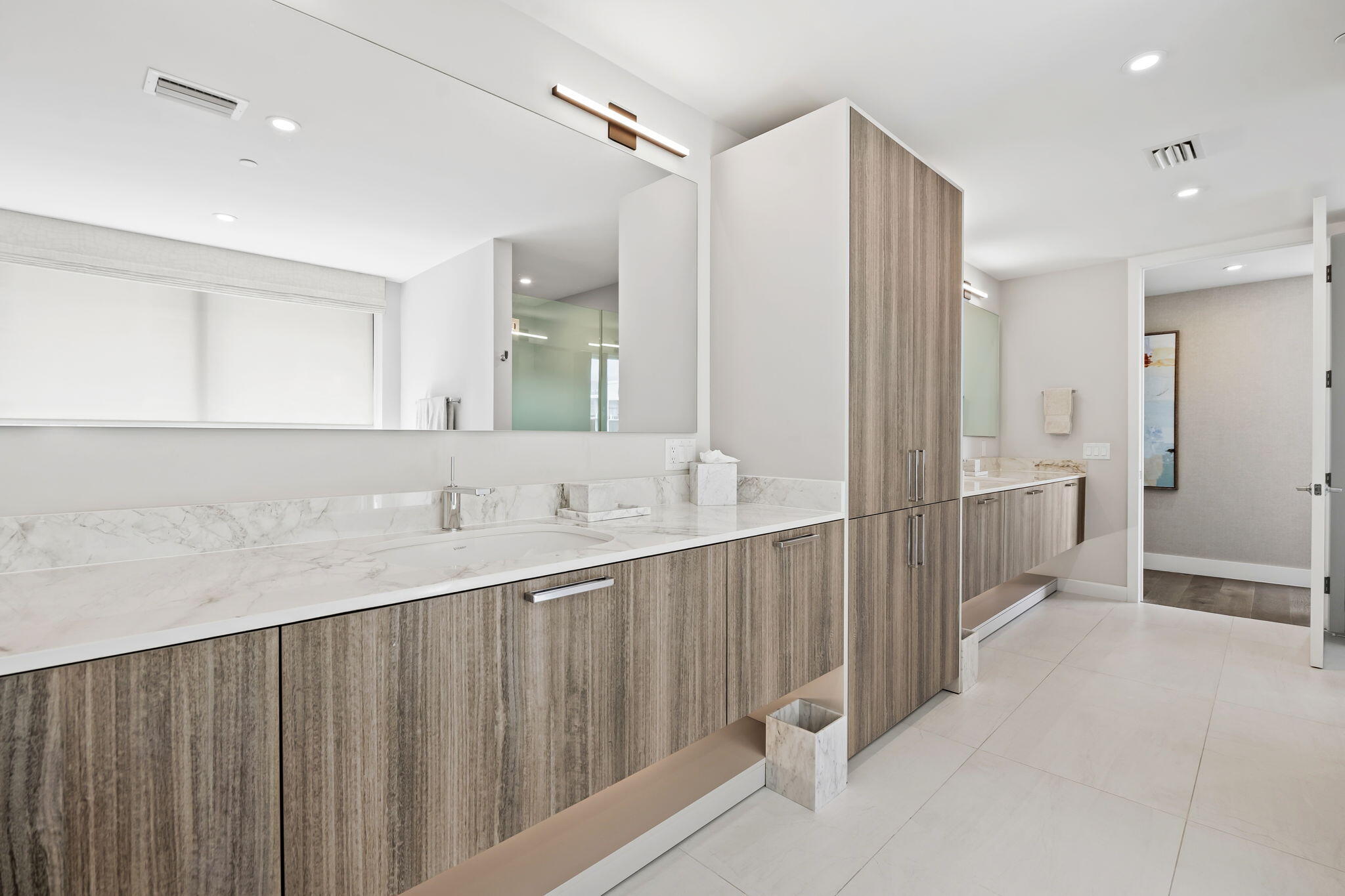124 Hendricks Isle #PH401 Fort Lauderdale, FL 33301