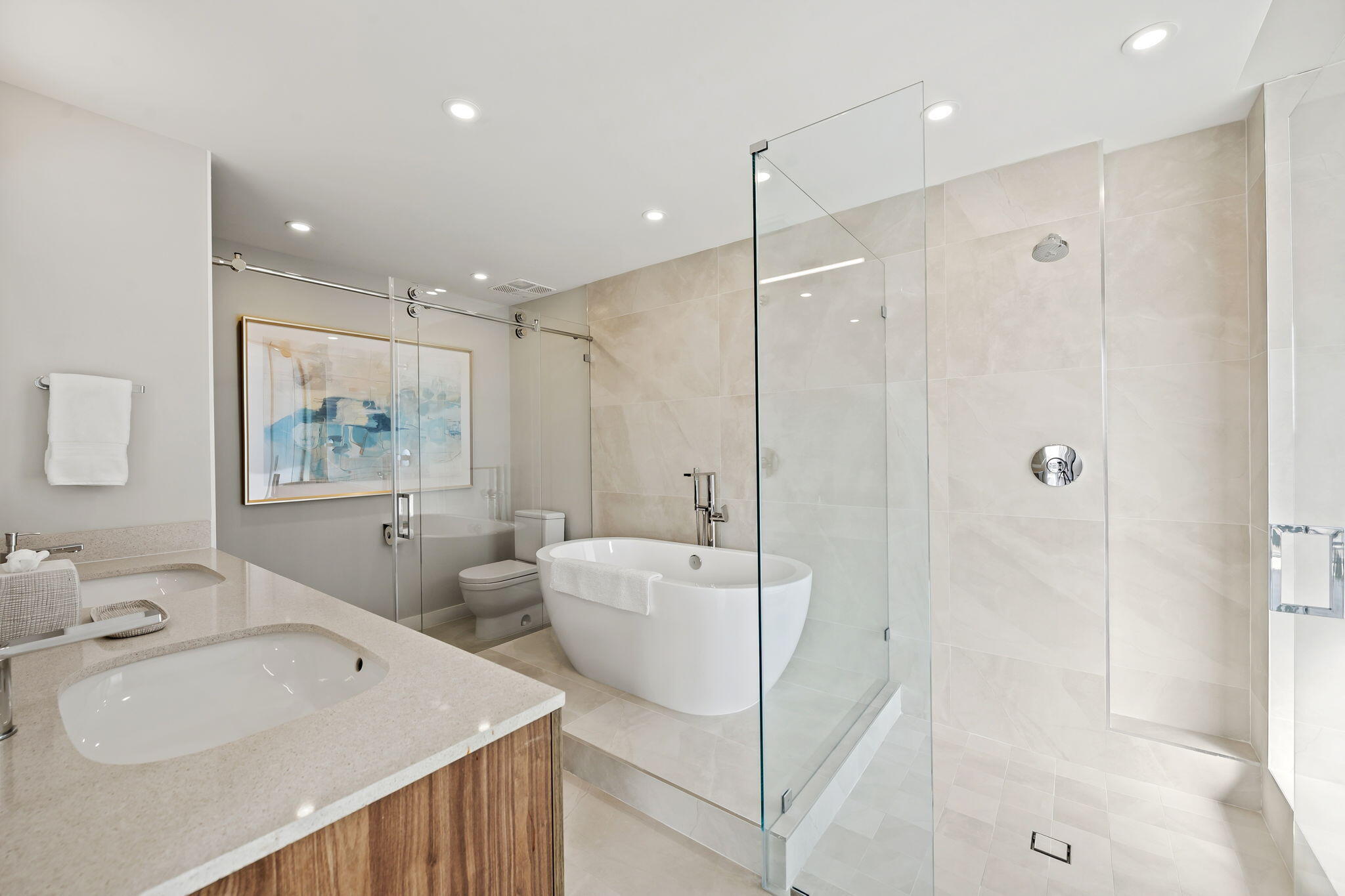124 Hendricks Isle #PH401 Fort Lauderdale, FL 33301
