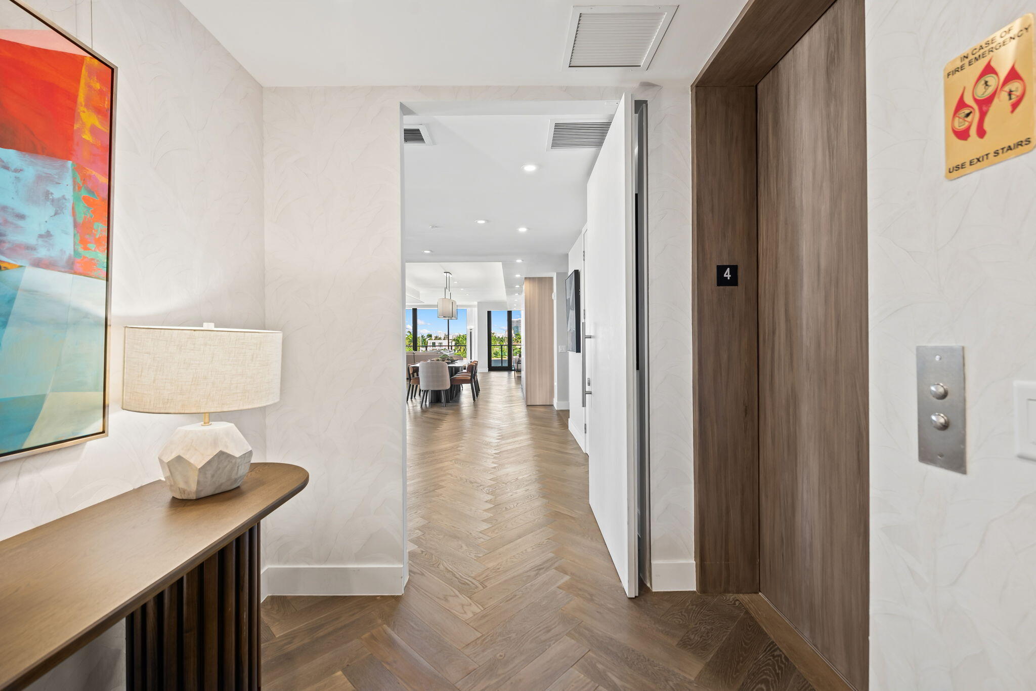 124 Hendricks Isle #PH401 Fort Lauderdale, FL 33301