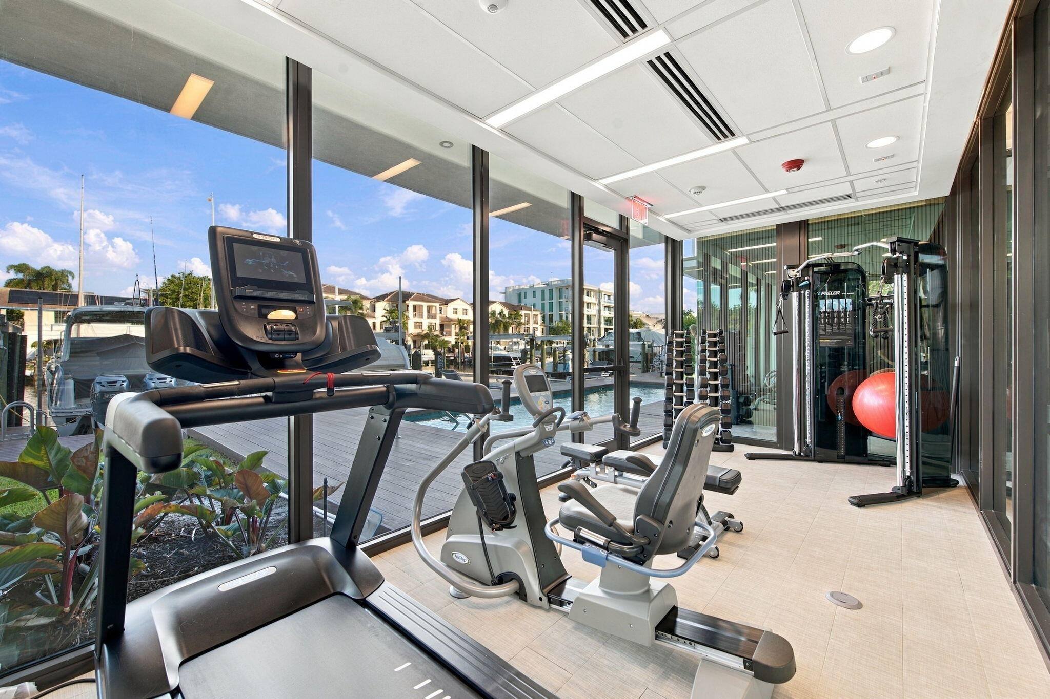 124 Hendricks Isle #PH401 Fort Lauderdale, FL 33301