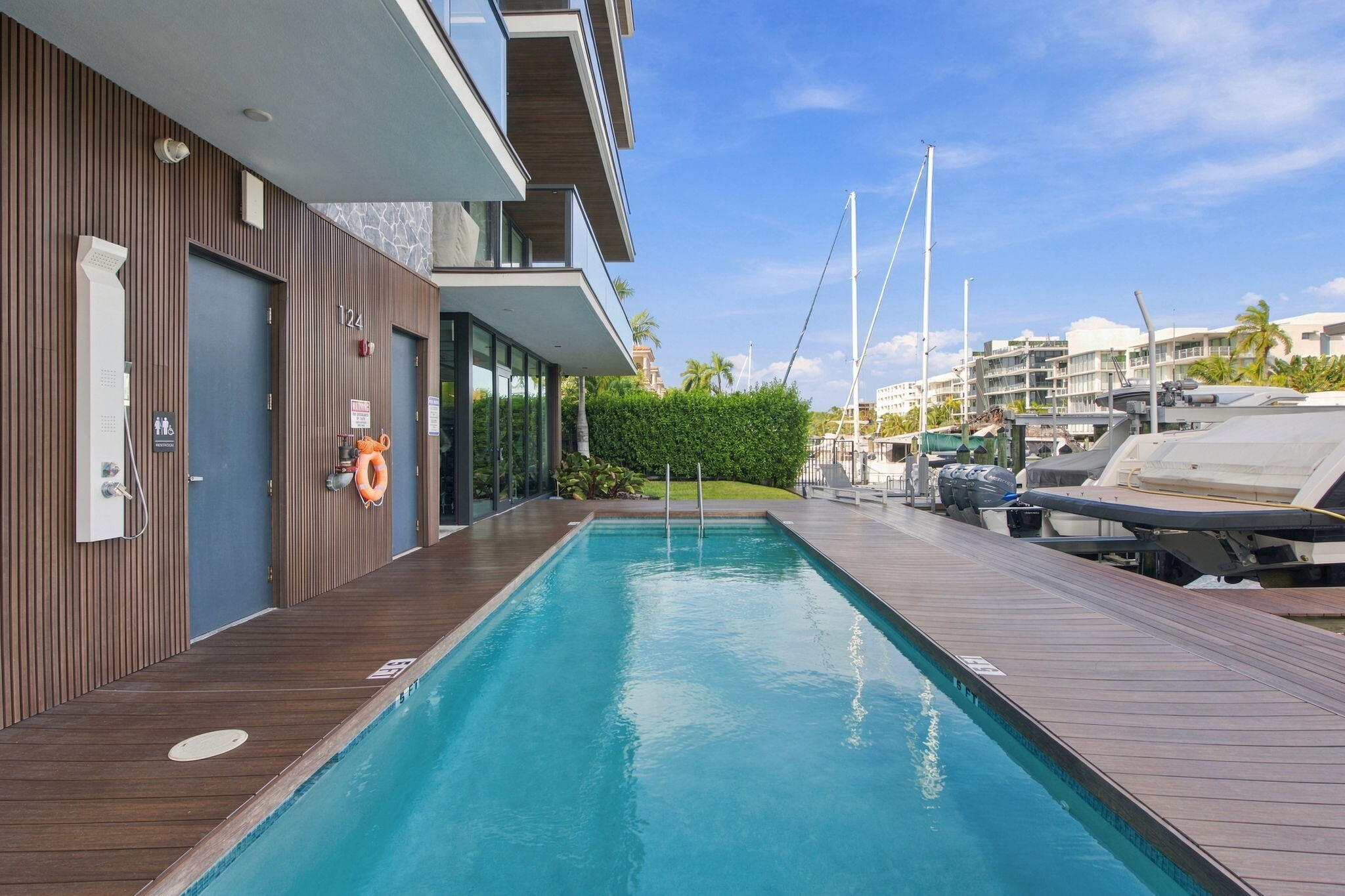 124 Hendricks Isle #PH401 Fort Lauderdale, FL 33301