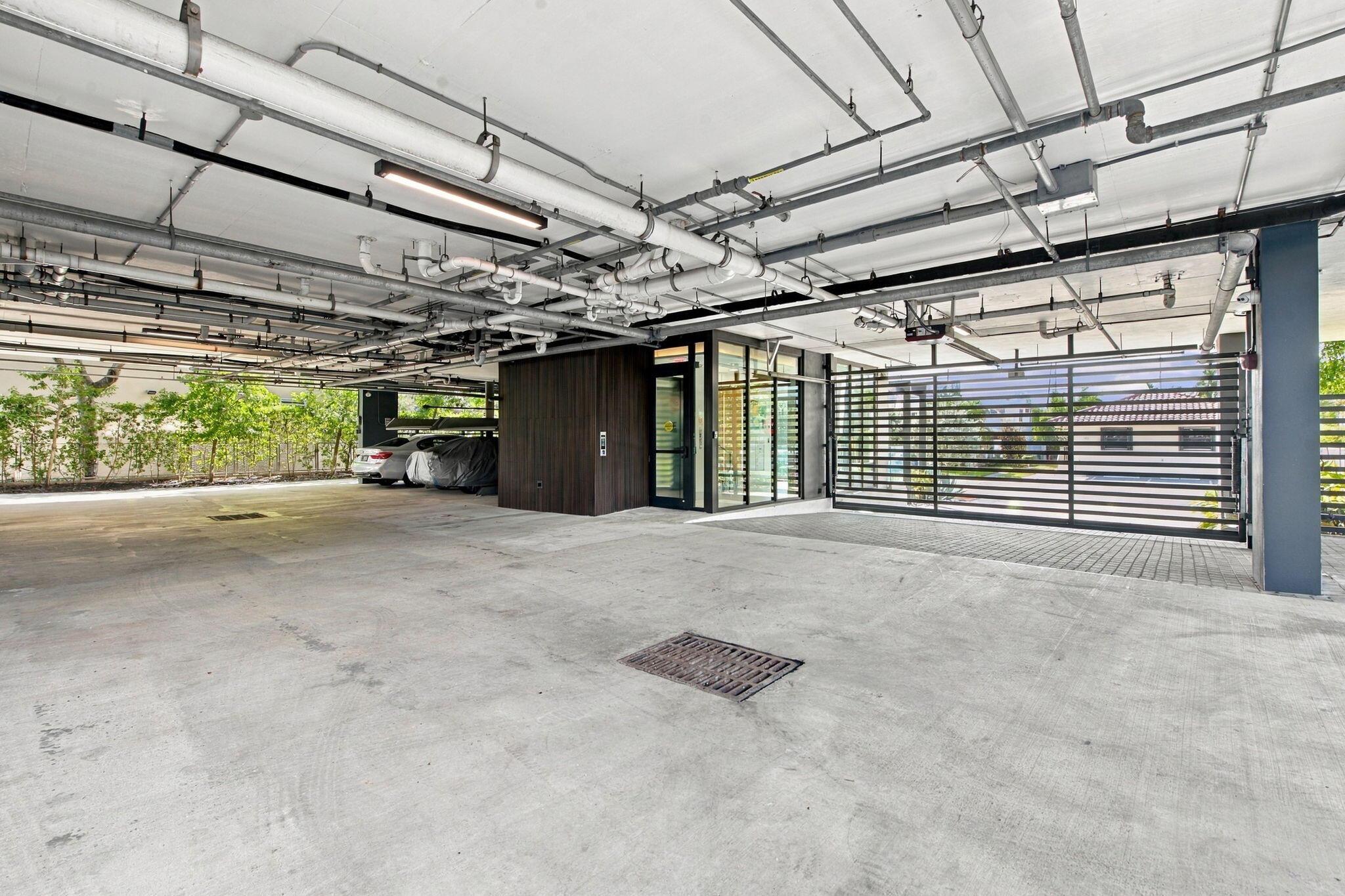 124 Hendricks Isle #PH401 Fort Lauderdale, FL 33301