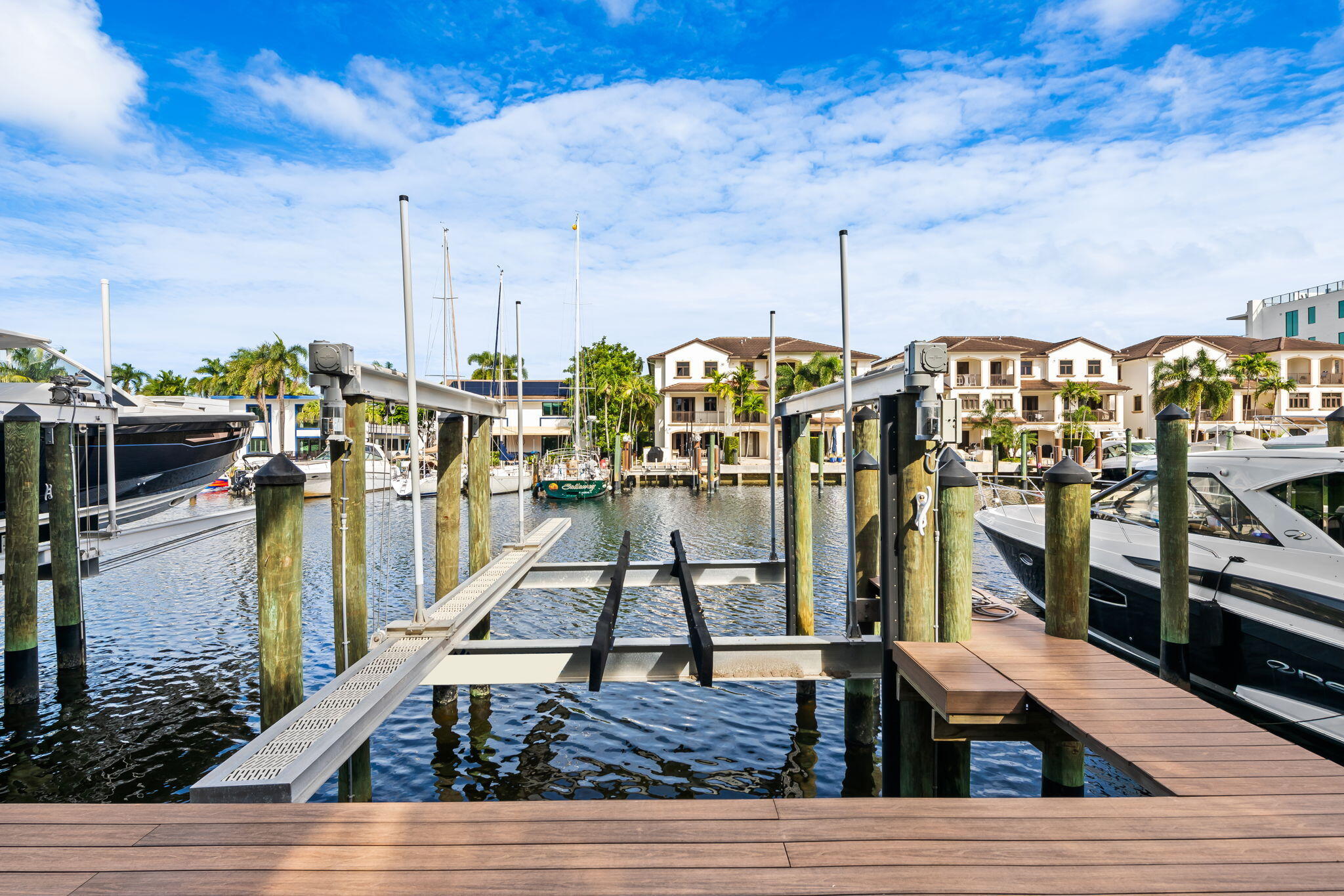 124 Hendricks Isle #PH401 Fort Lauderdale, FL 33301