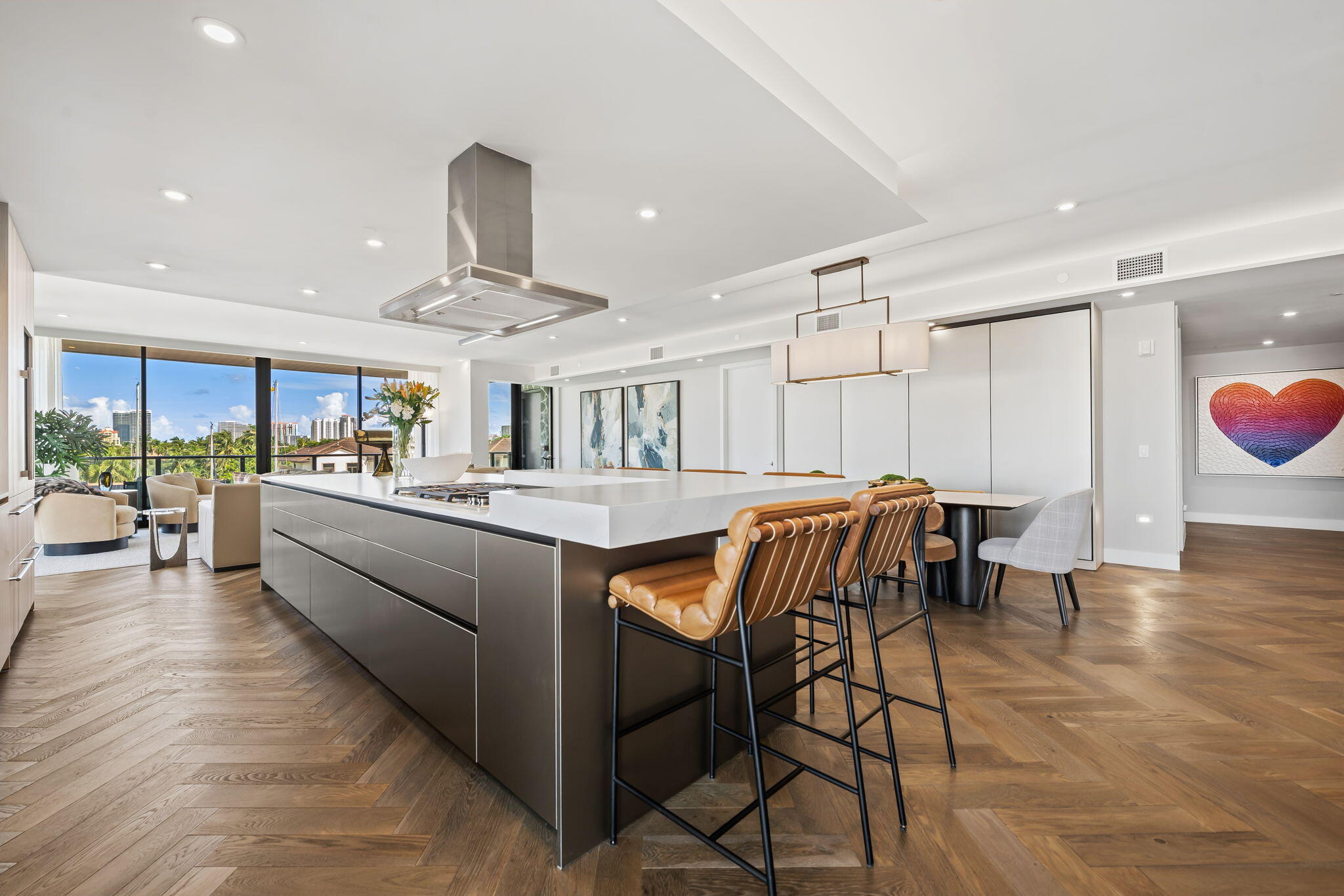 124 Hendricks Isle #PH401 Fort Lauderdale, FL 33301