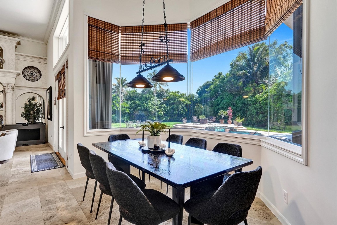 11720 NW 9th St Plantation, FL 33325