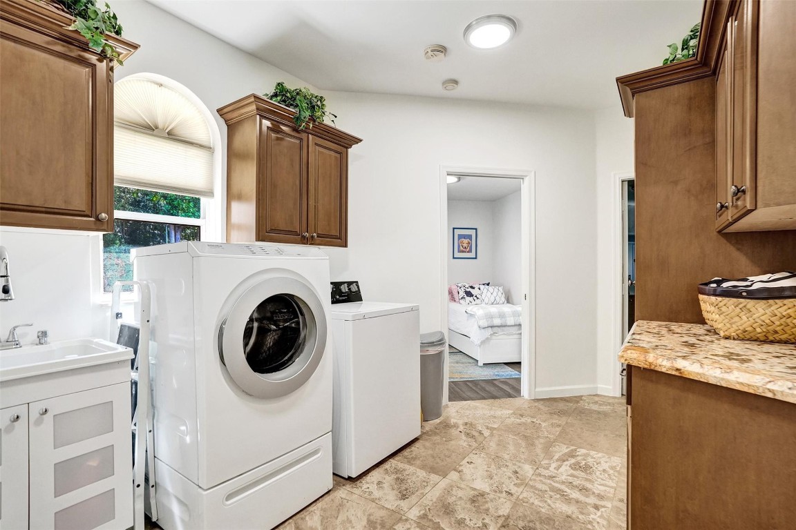 11720 NW 9th St Plantation, FL 33325