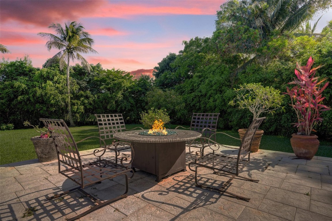 11720 NW 9th St Plantation, FL 33325