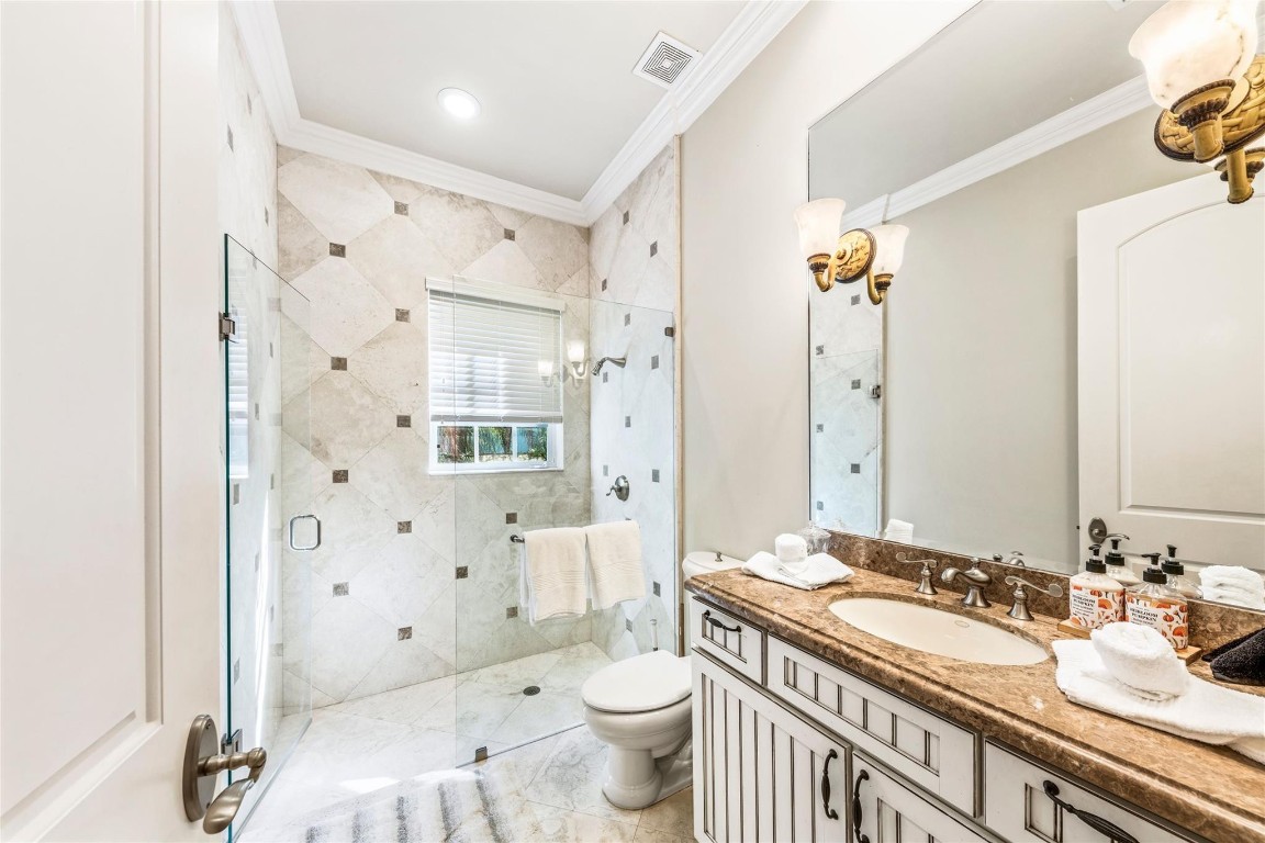 7 Pelican Fort Lauderdale, FL 33301