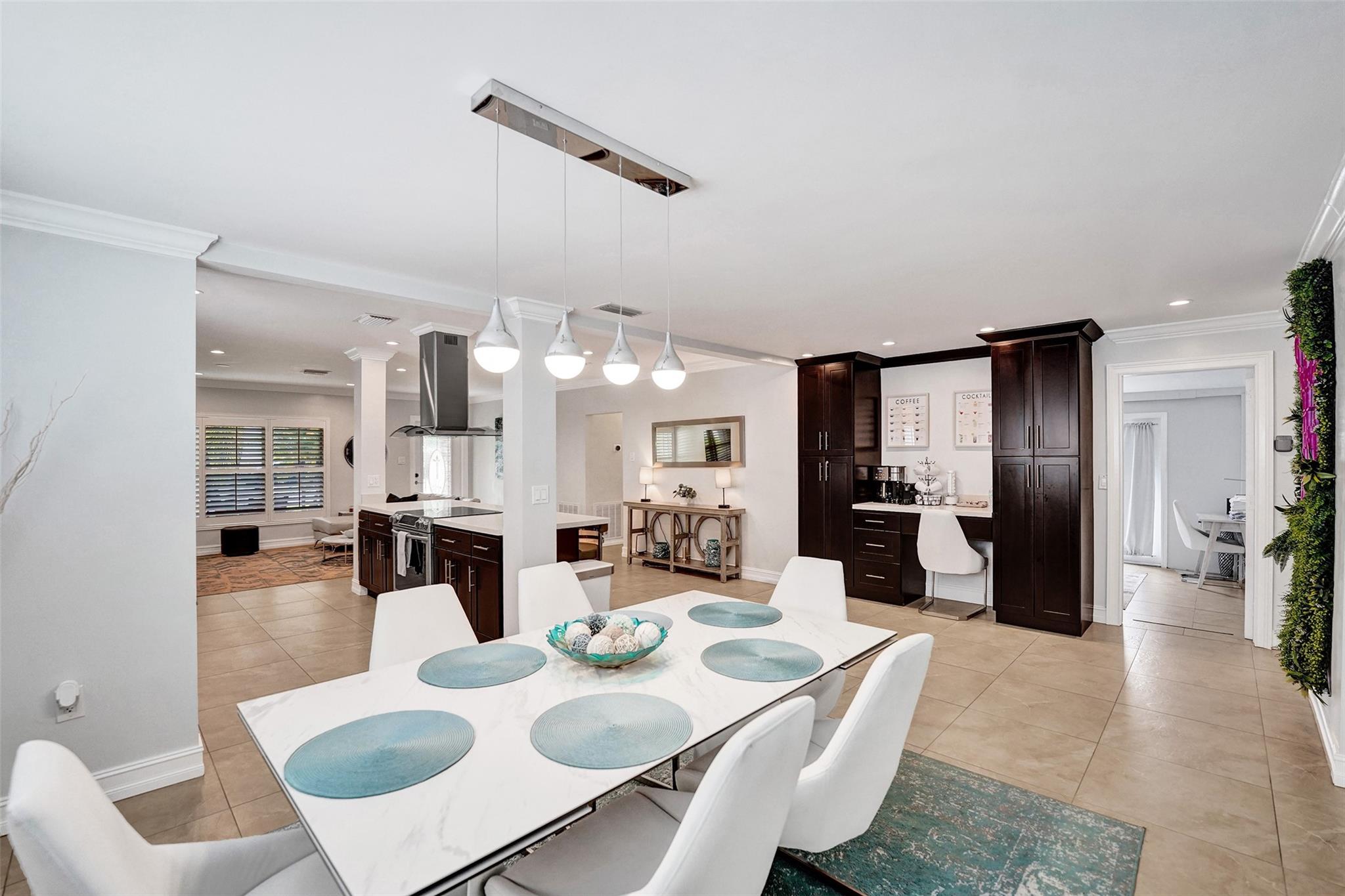 1245 NE 17th Way Fort Lauderdale, FL 33304