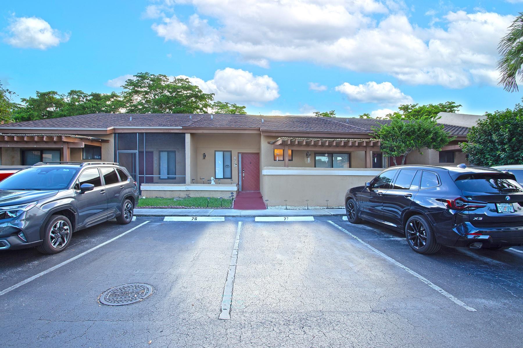 851 NW 79th Ter