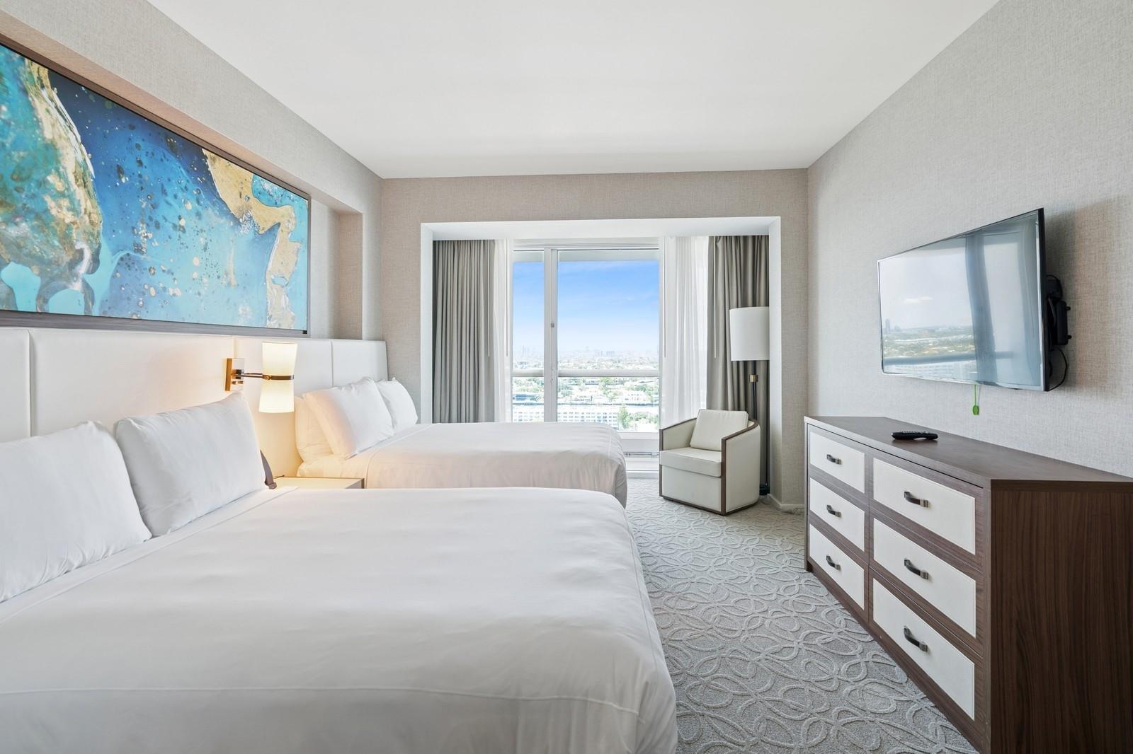 551 N Fort Lauderdale Bch Blvd #R1902 Fort Lauderdale, FL 33304