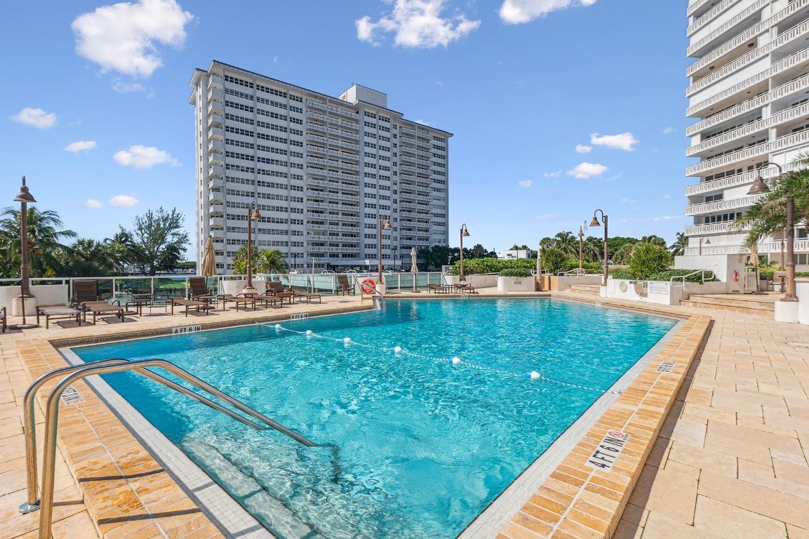 2000 S Ocean #208 Fort Lauderdale, FL 33316