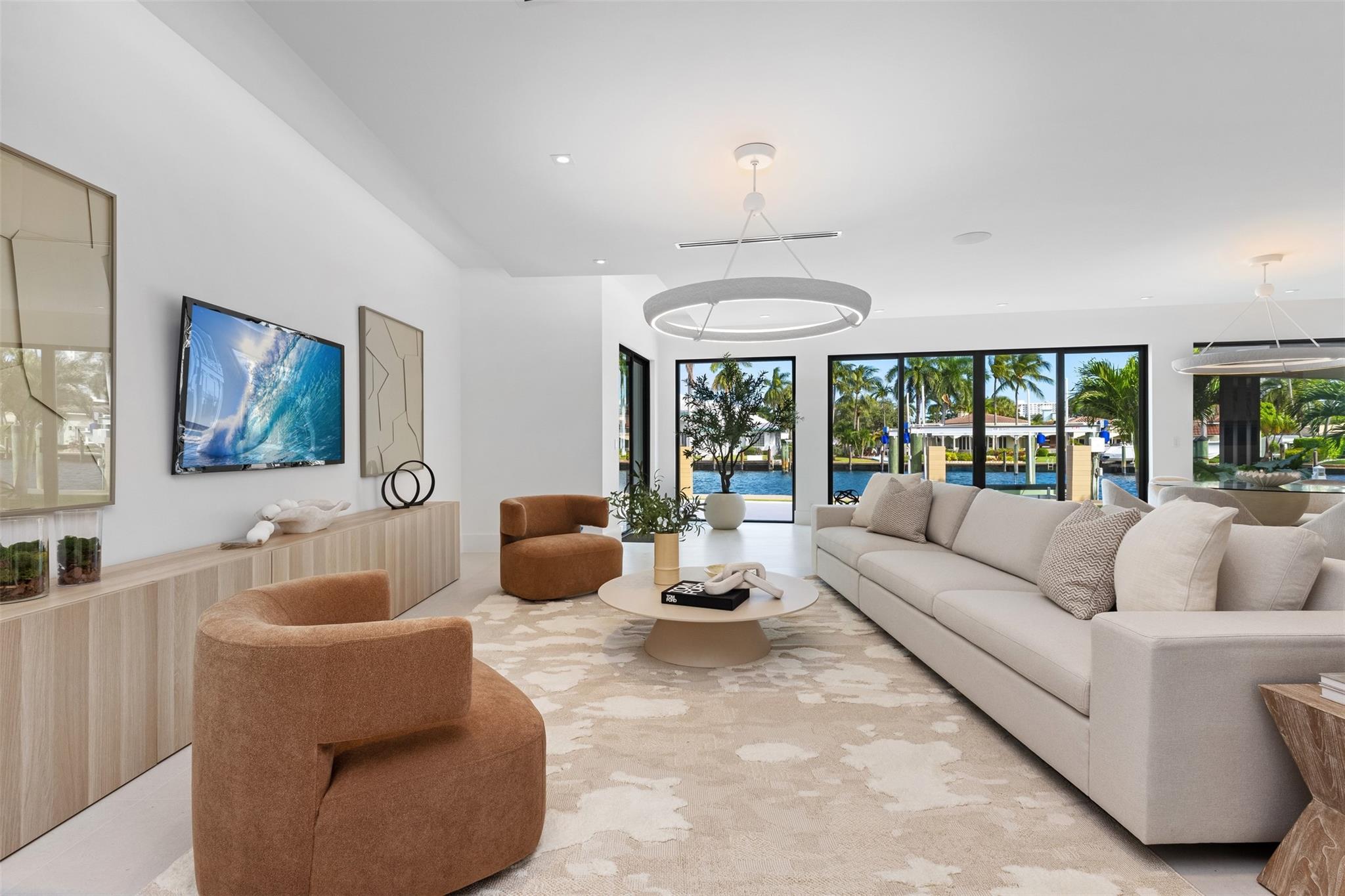 3031 NE 23rd Ct Fort Lauderdale, FL 33305